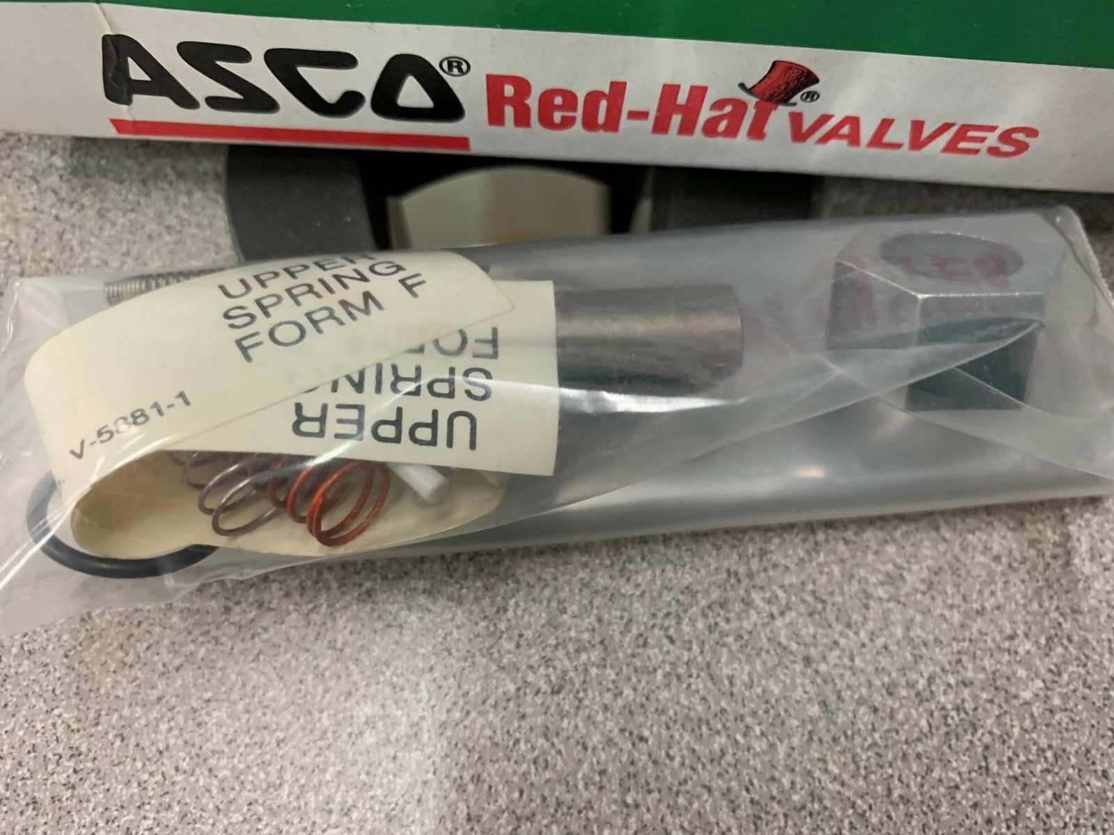 NEW IN BOX ASCO VALVE KIT Y287086