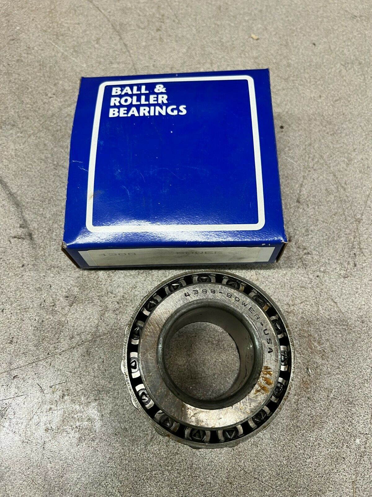 NEW IN BOX BOWER ROLLER BEARING 4388