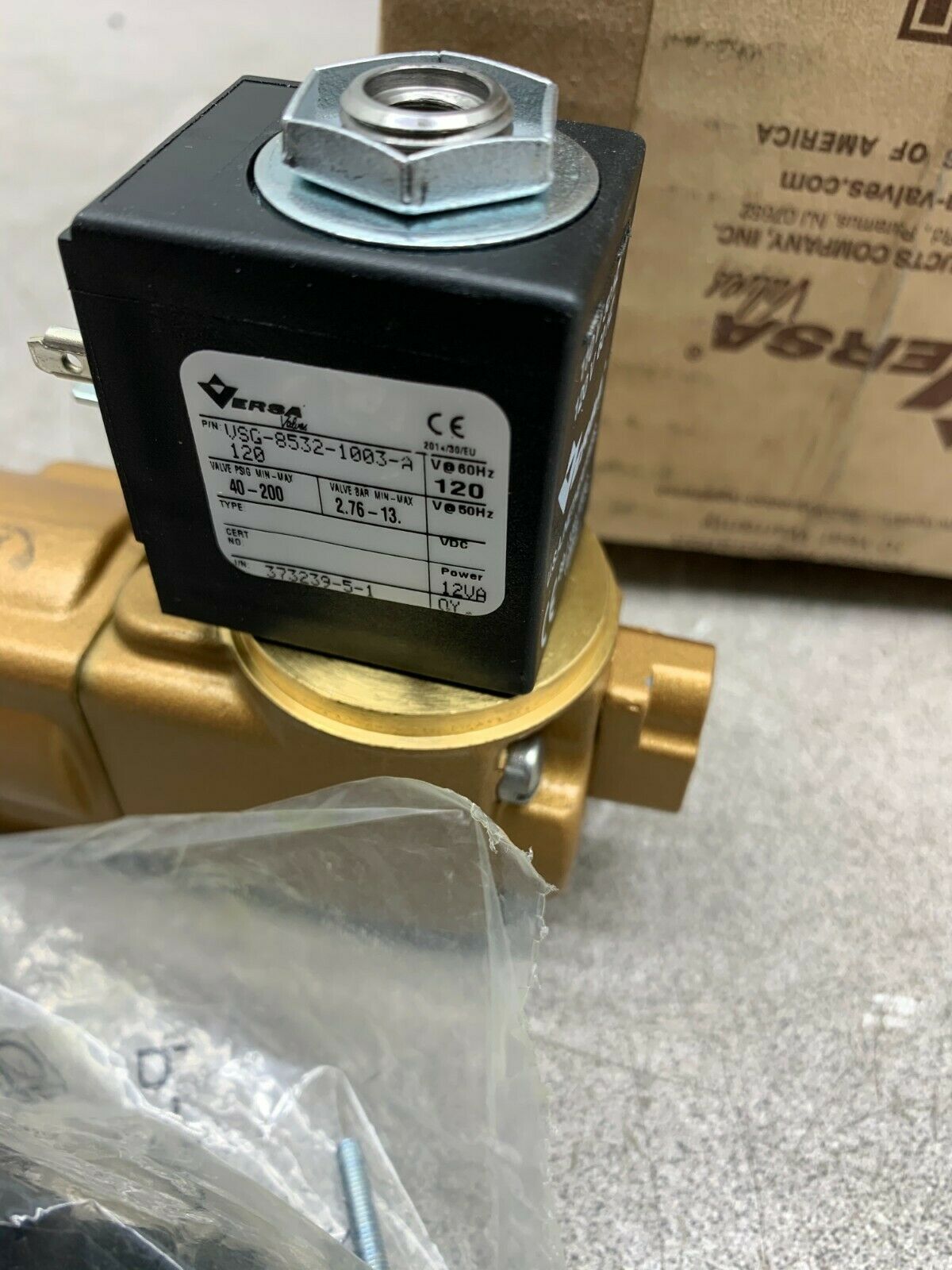 NEW IN BOX VERSA BRASS SOLENOID VALVE VSG-8532-1003-A120