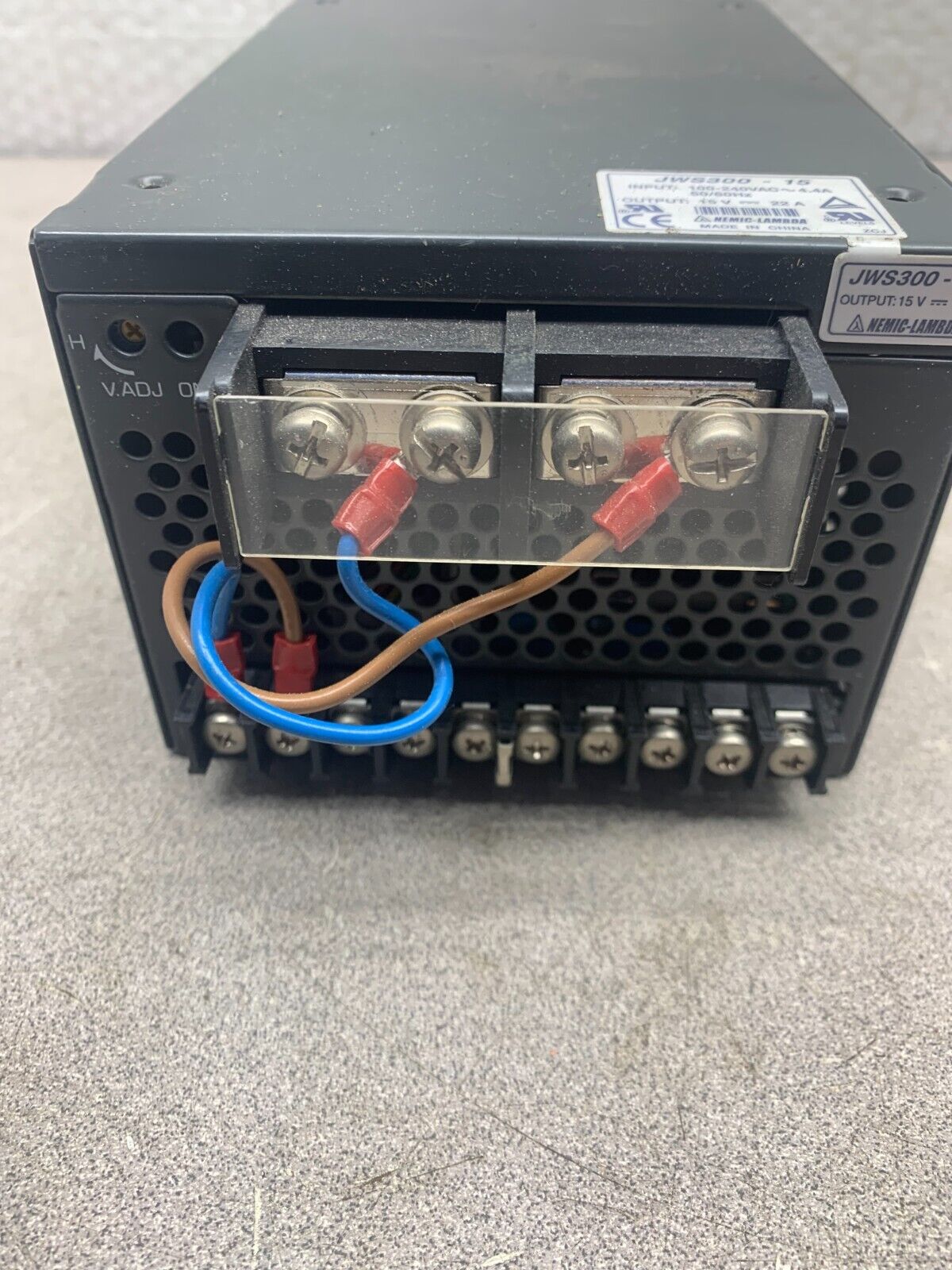 USED LAMBDA 15V POWER SUPPLY JWS300-15