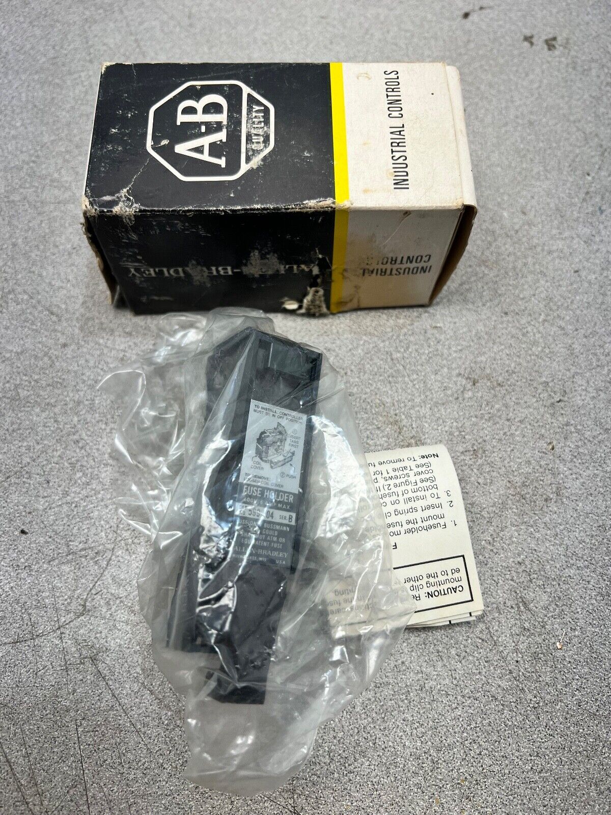 NEW IN BOX ALLEN BRADLEY FUSING KIT 599-F04 SERIES B