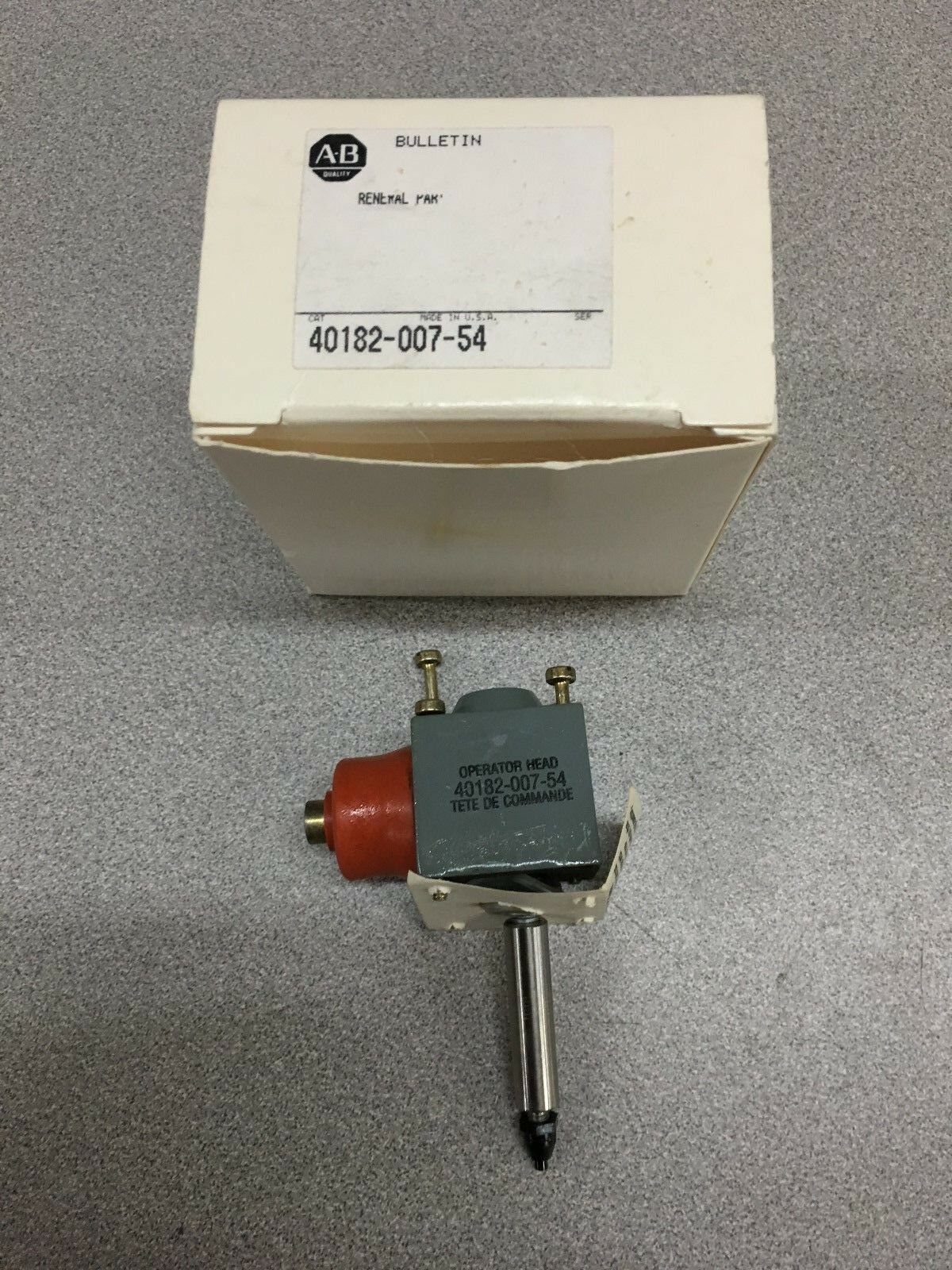 NEW IN BOX ALLEN-BRADLEY LIMIT SWITCH OPERATING HEAD 40182-007-54