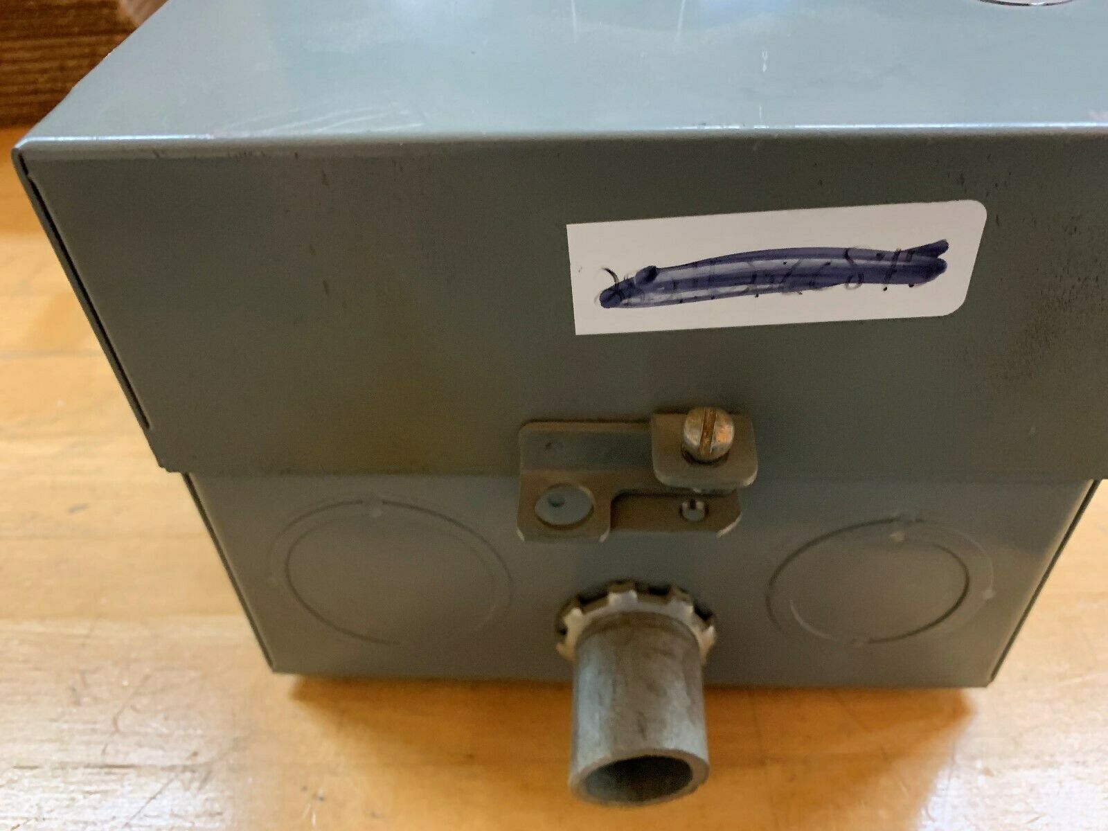 USED WESTINGHOUSE B200S1CAC SIZE 1 STARTER IN ENCLOSURE B200M1CAC
