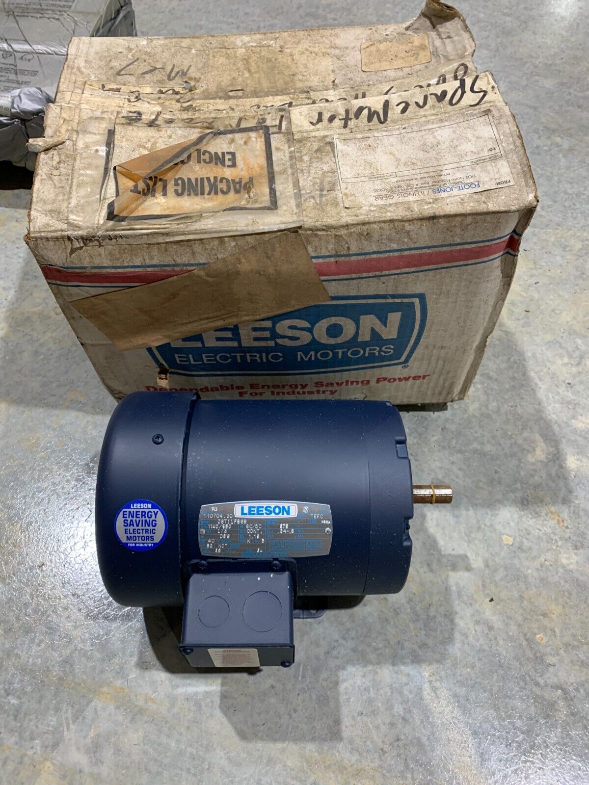 NEW LEESON 1/3HP MOTOR 1140/950RPM 3 PHASE 110704.00 MODEL C6T11FB6B