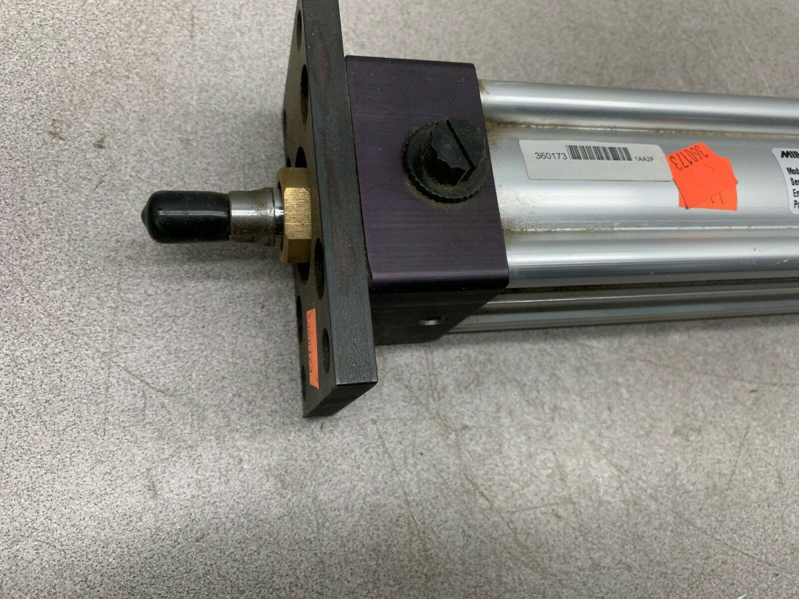 NEW NO BOX MILLER 4MA SERIES PNEUMATIC CYLINDER 02.00 CJ4MA1U14AC 10.000