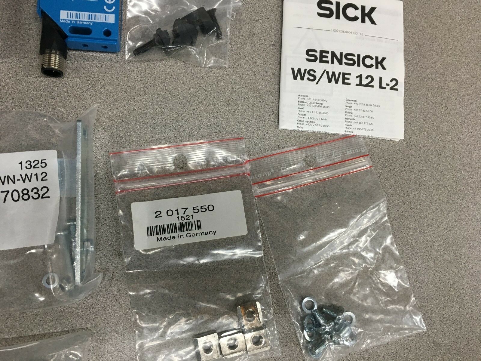 NEW IN BOX SICK SENSORS WE12L-2P430 WITH WS12L-2D430 SET