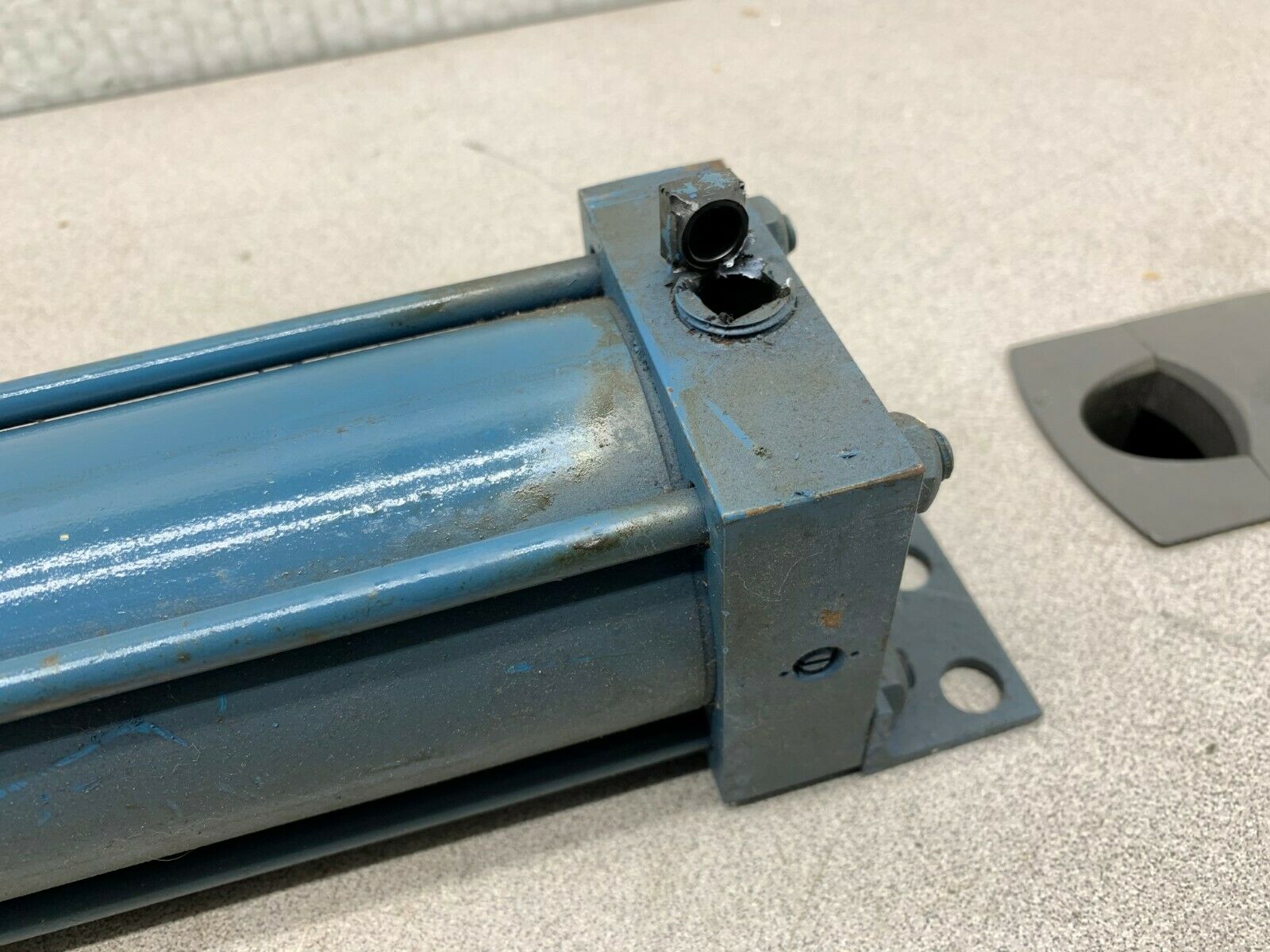 NEW NO BOX REXROTH HYDRAULIC CYLINDER C-MS1-PP-C-12 1/2 X 18