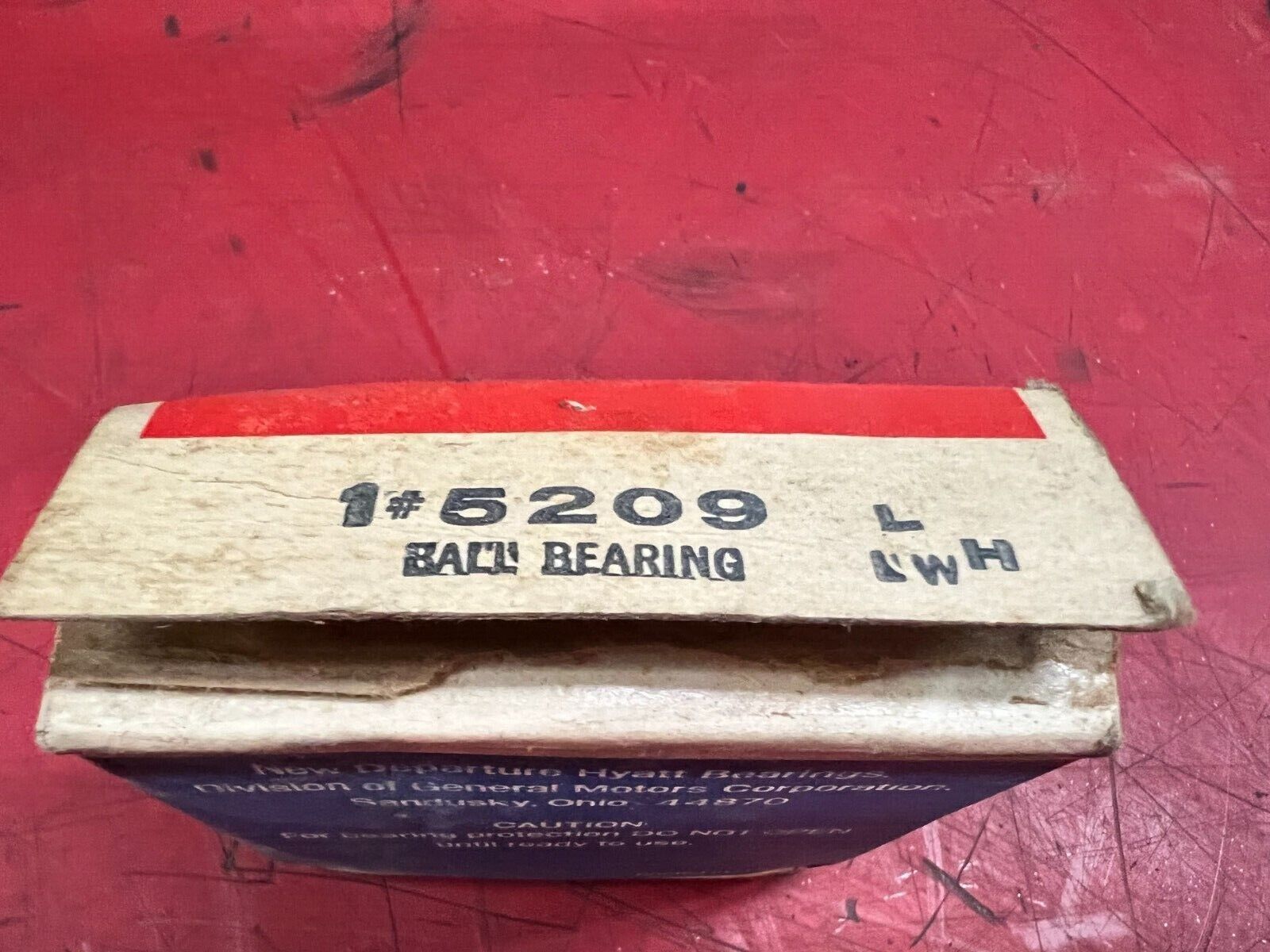 NEW IN BOX NDH BEARING 5209