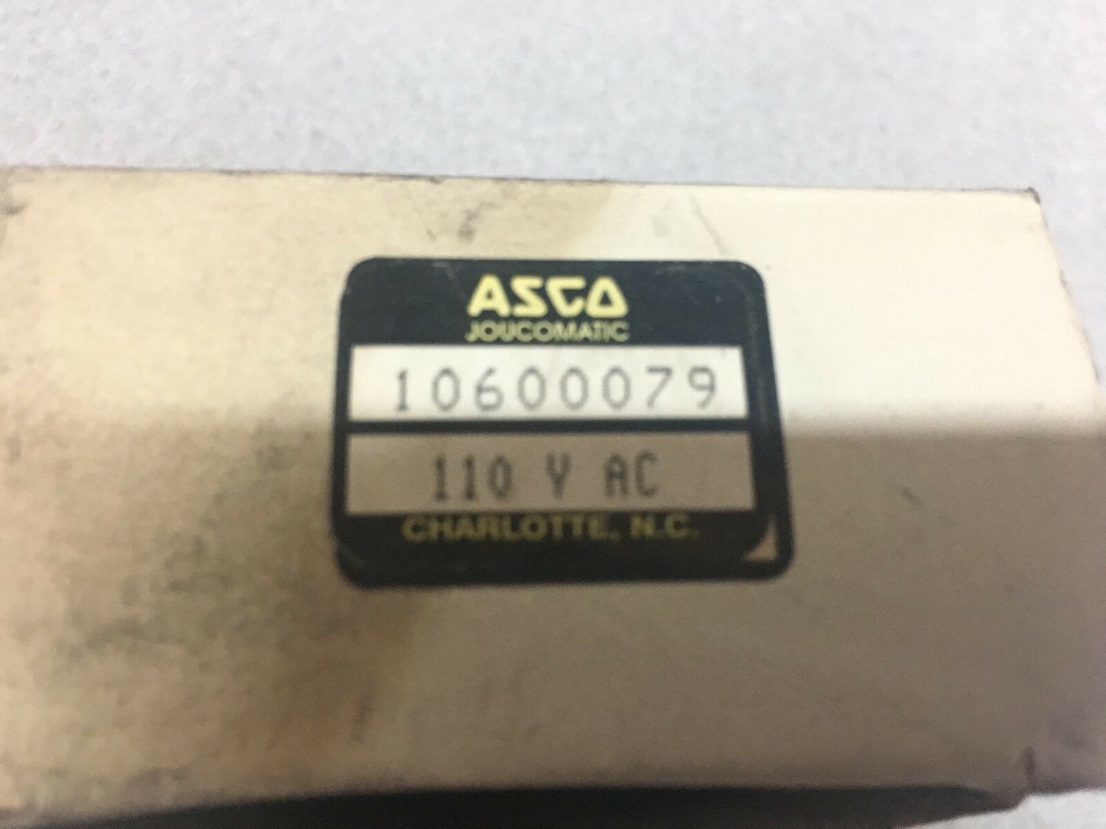 NEW IN BOX ASCO VALVE 10600079