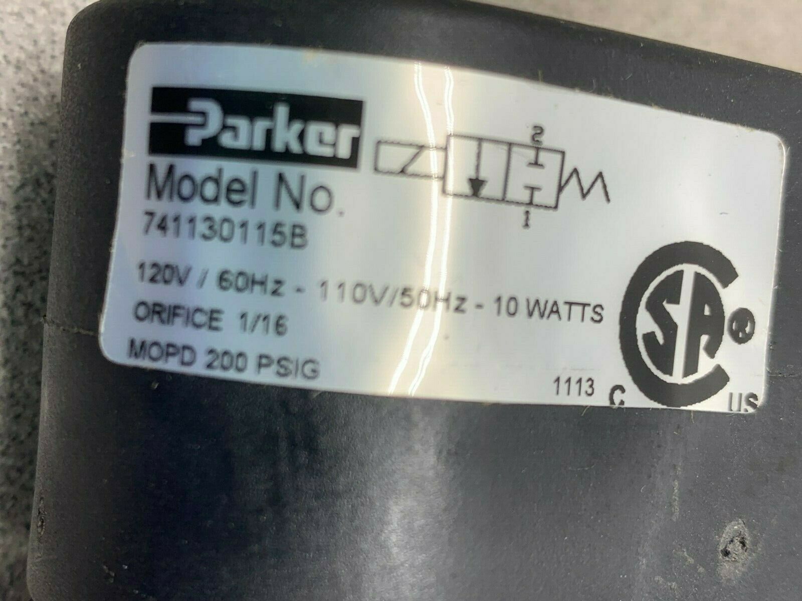 NEW IN PACKAGE PARKER VALVE 741130115B