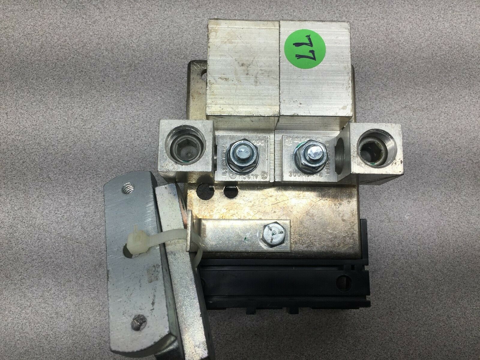 USED SIEMENS TERMINAL BLOCK NK600