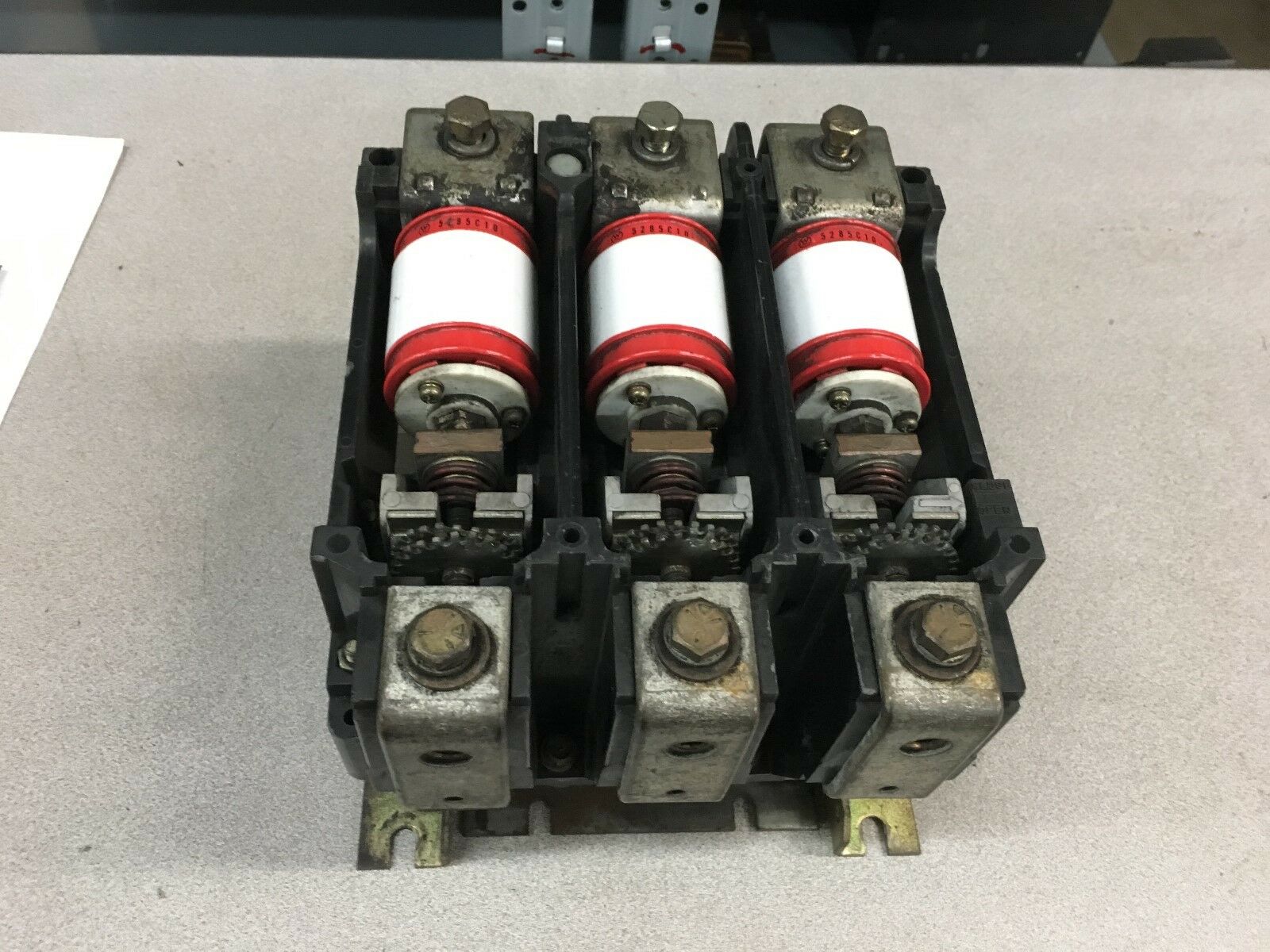 USED WESTINGHOUSE VACUUM CONTACTOR V201K5C