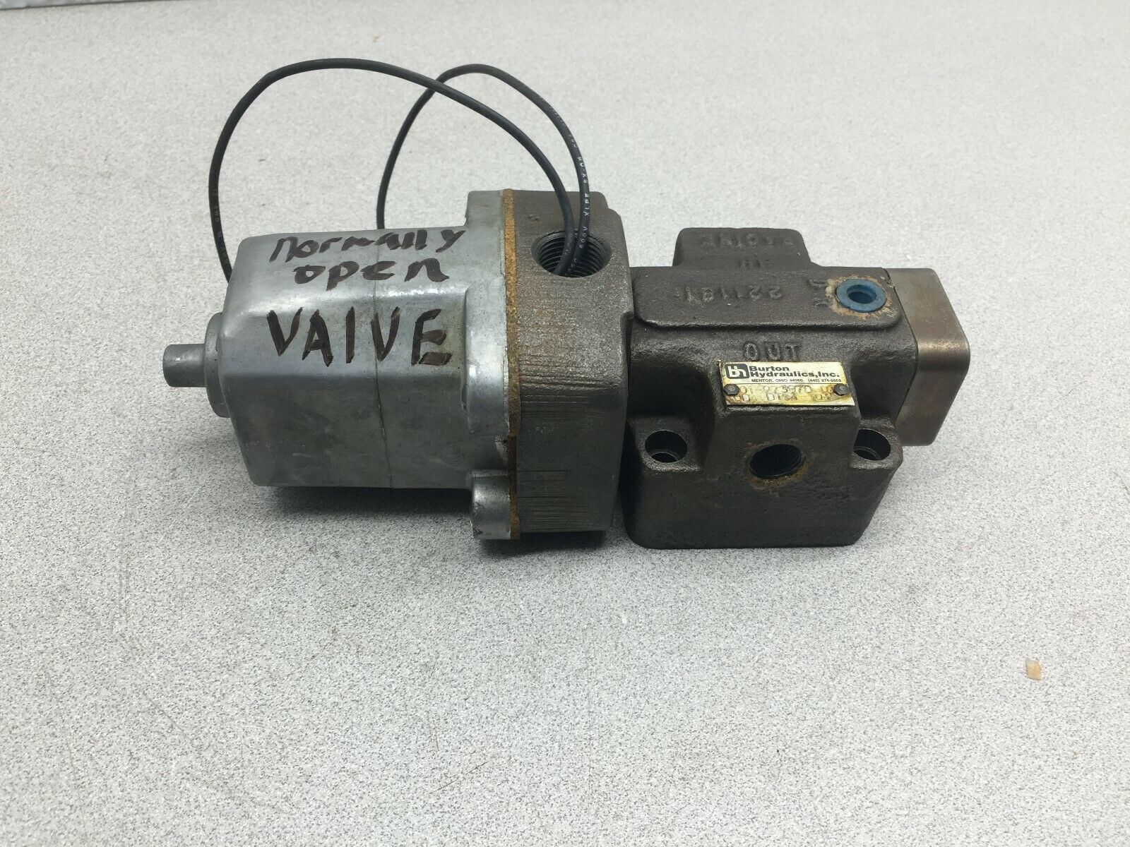 NEW NO BOX BURTON HYDRAULICS SOLENOID VALVE OD4-DTET-103S / 01-973870-03