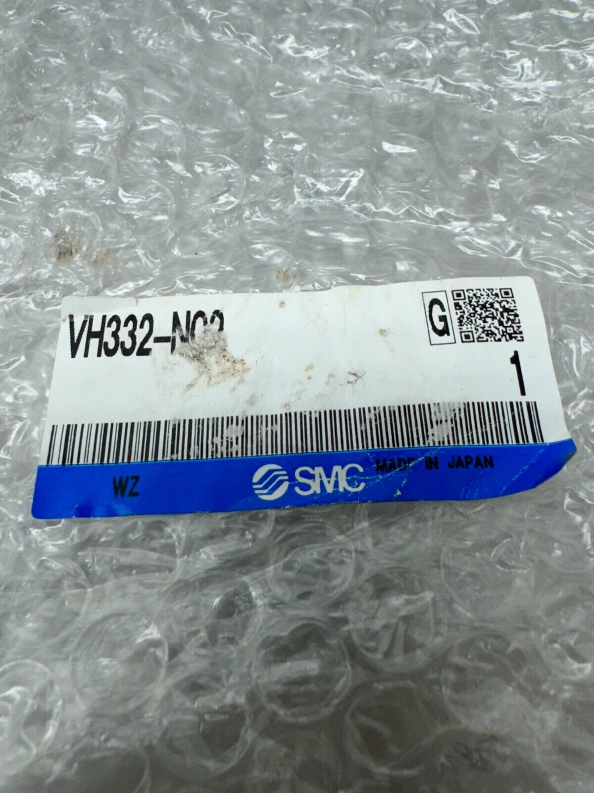 NEW NO BOX SMC HAND VALVE VH332-N02