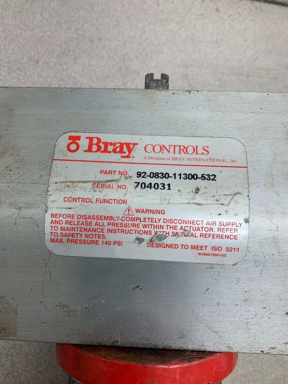 USED BRAY CONTROLS PNEUMATIC VALVE ACTUATOR WITH 3" VALVE 92-0830-11300-532