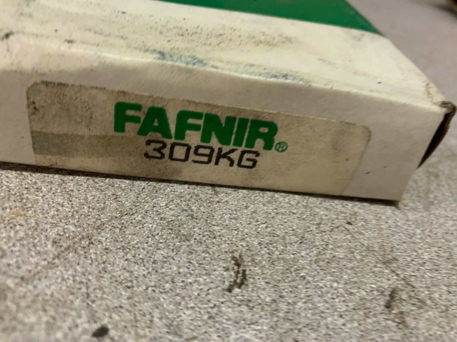 NEW IN BOX FAFNIR ROLLER BEARING 309KG