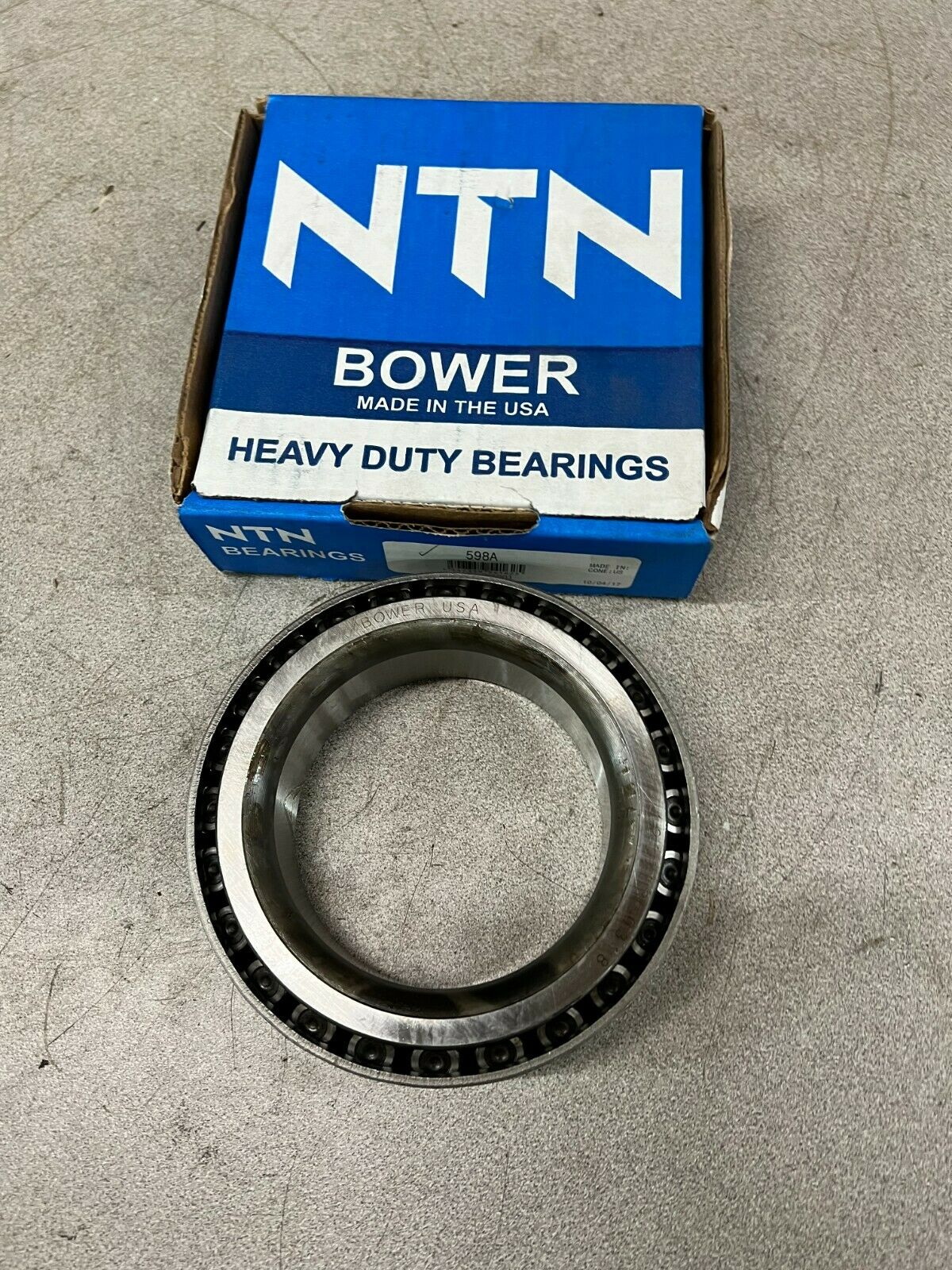 NEW IN BOX NTN ROLLER BEARING 598A