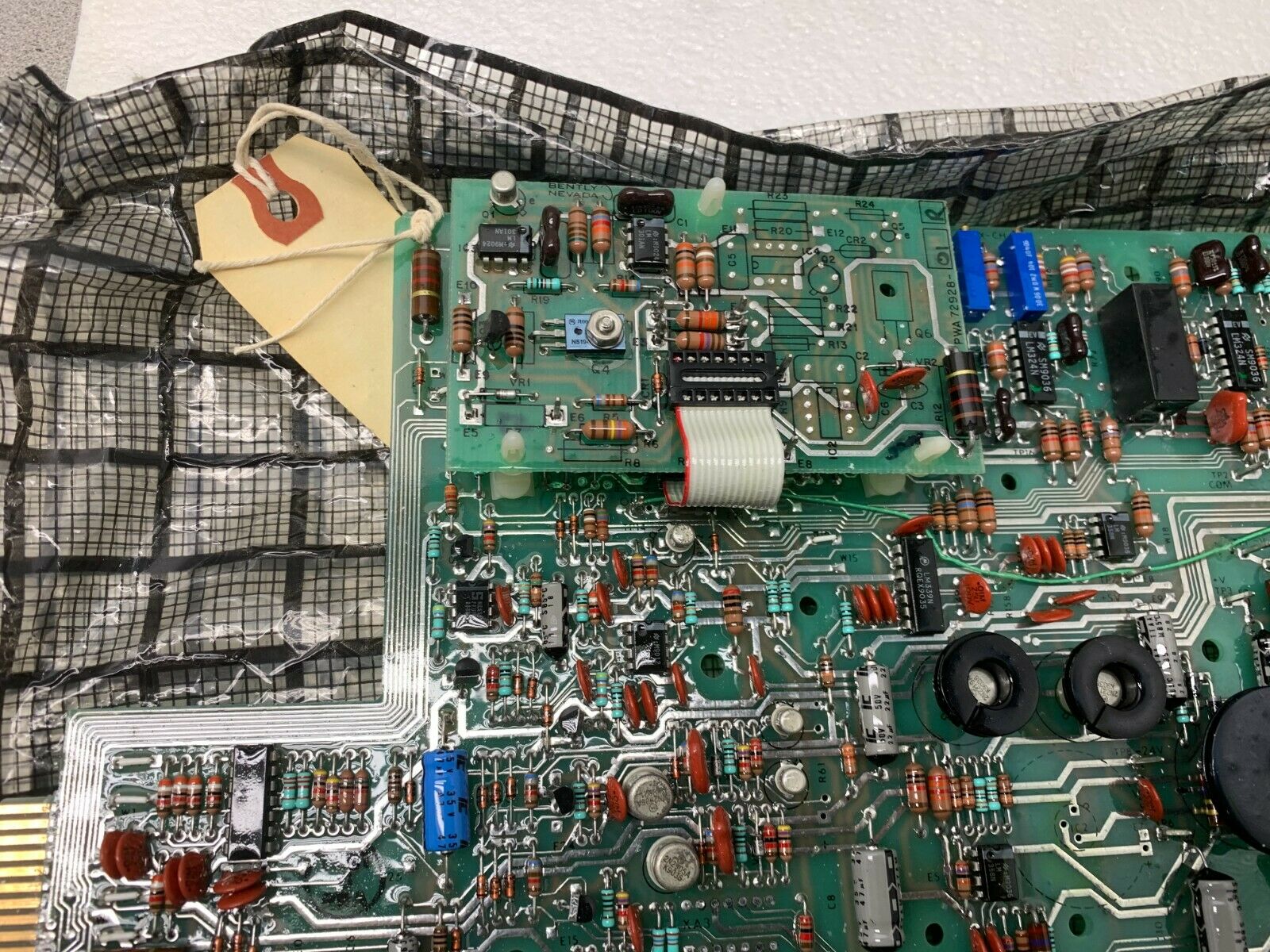 NEW NO BOX BENTLY NEVADA 35772-06-02-02-01-01-03-15 CIRCUIT BOARD 152037-01