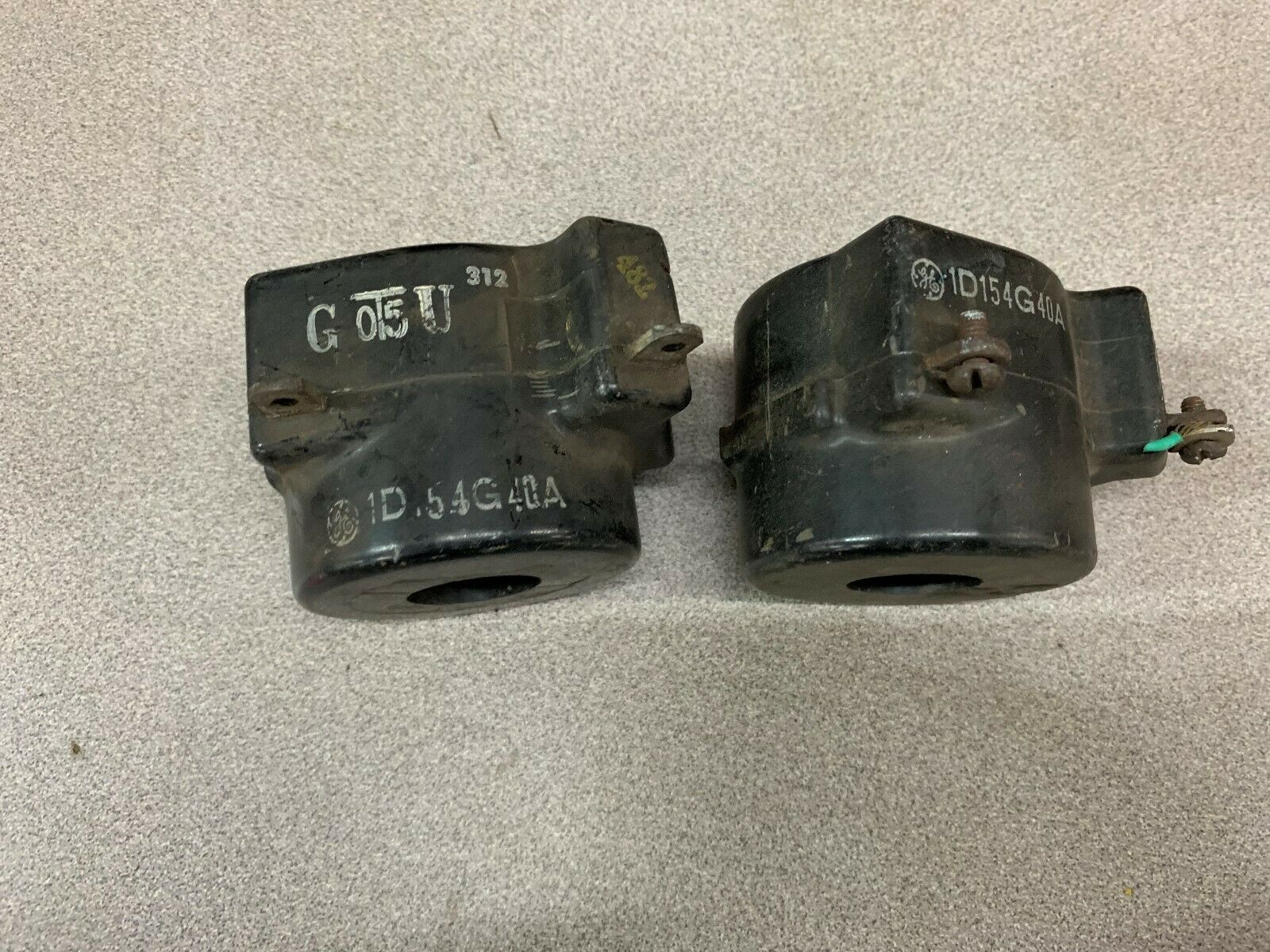 LOT OF 2 USED GE COIL 1D154G40A