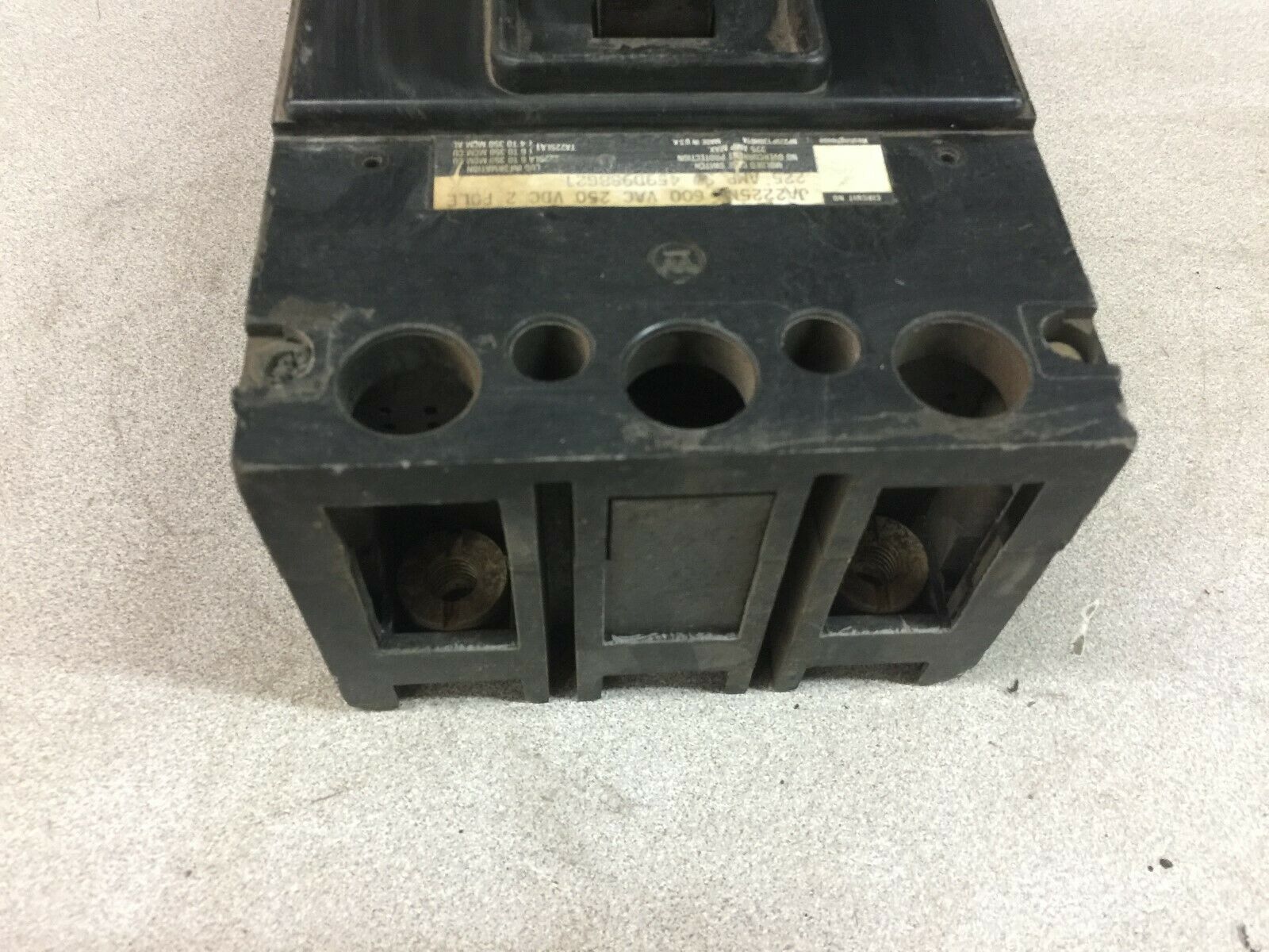 USED WESTINGHOUSE 225AMP 2POLE 600VAC 250VDC BREAKER JA2225NW