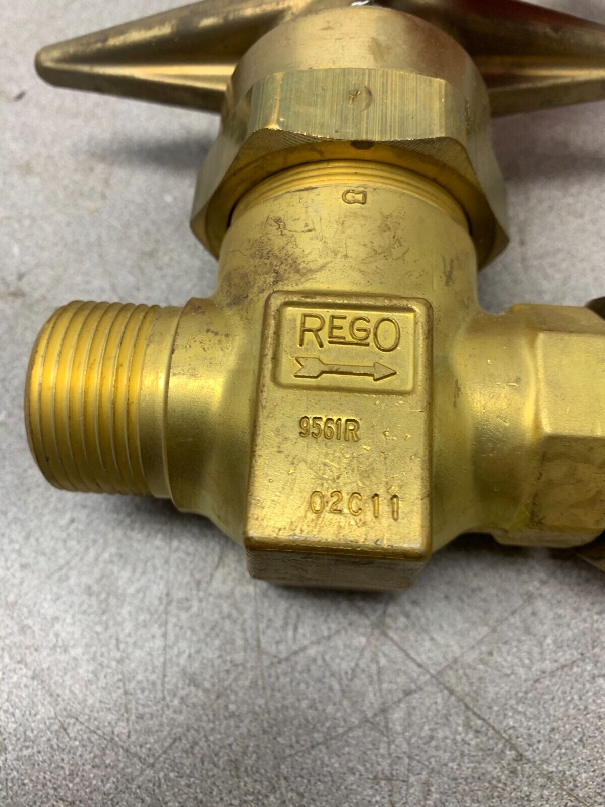 NEW IN BOX REGO HIGH PRESSURE BRASS GLOBE VALVE 9561R