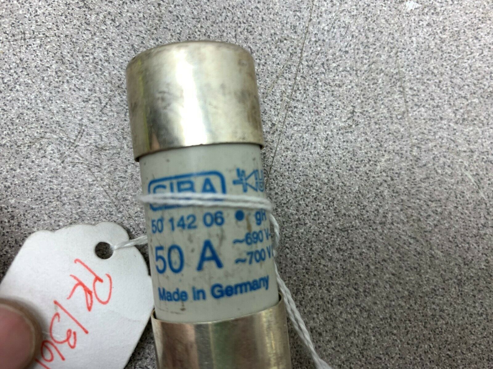 NEW NO BOX SIBA FUSE 5014206