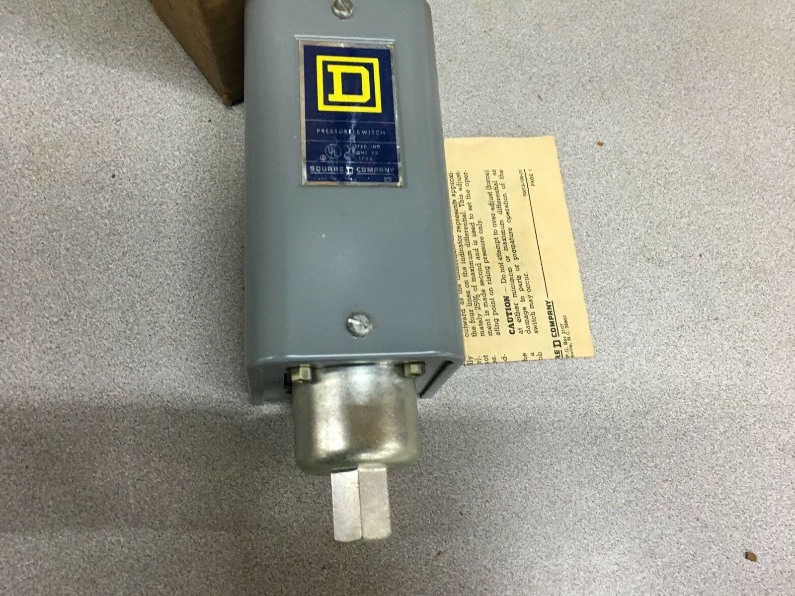 NEW IN BOX SQUARE D PRESSURE SWITCH 9012 BCG-4 SERIES A