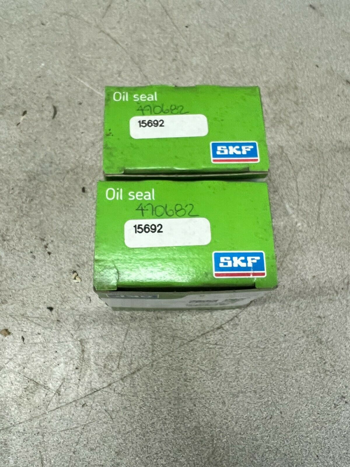 LOT OF 2 NEW IN BOX SKF OILSEAL 15692