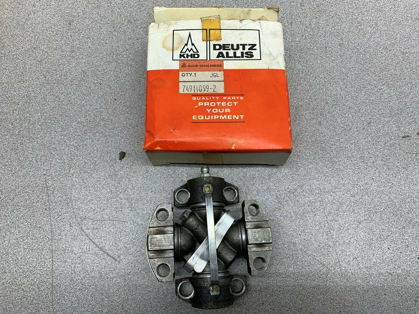 NEW IN BOX ALLIS-CHALMERS PART 74914099-2