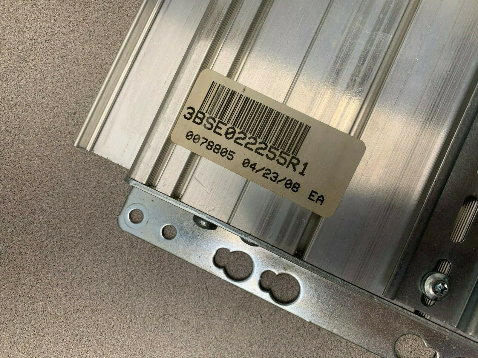 NEW ABB MOUNTING PANEL 3BSE022255R1