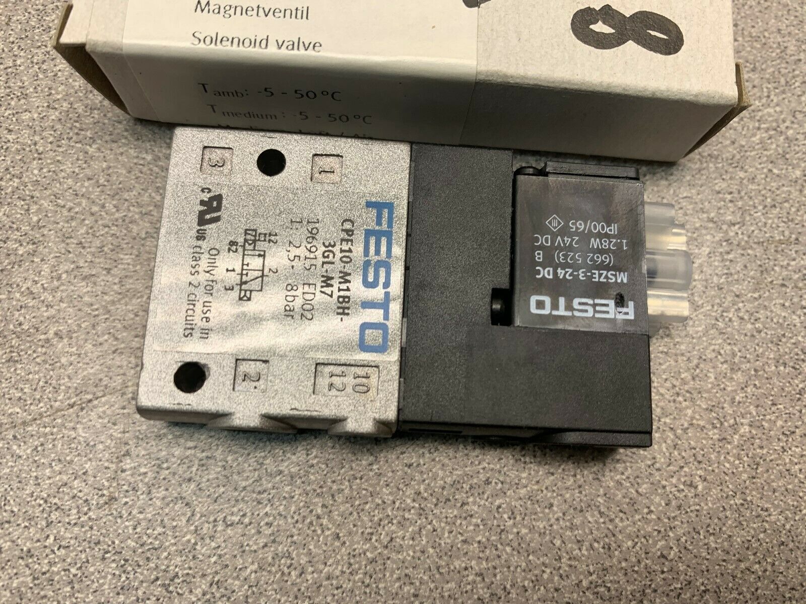 NEW IN BOX FESTO VALVE CPE10-M18H-3GL-M7