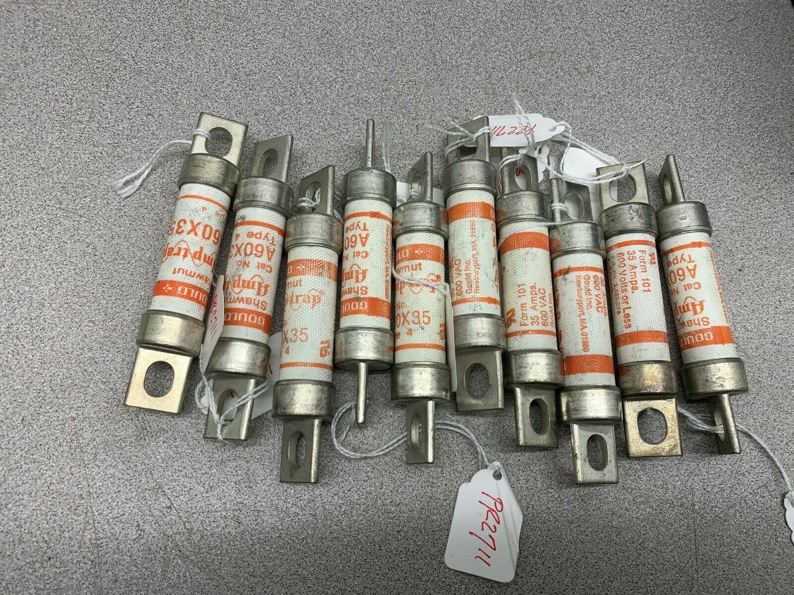 LOT OF 10 NEW NO BOX AMPTRAP FUSE A60X35