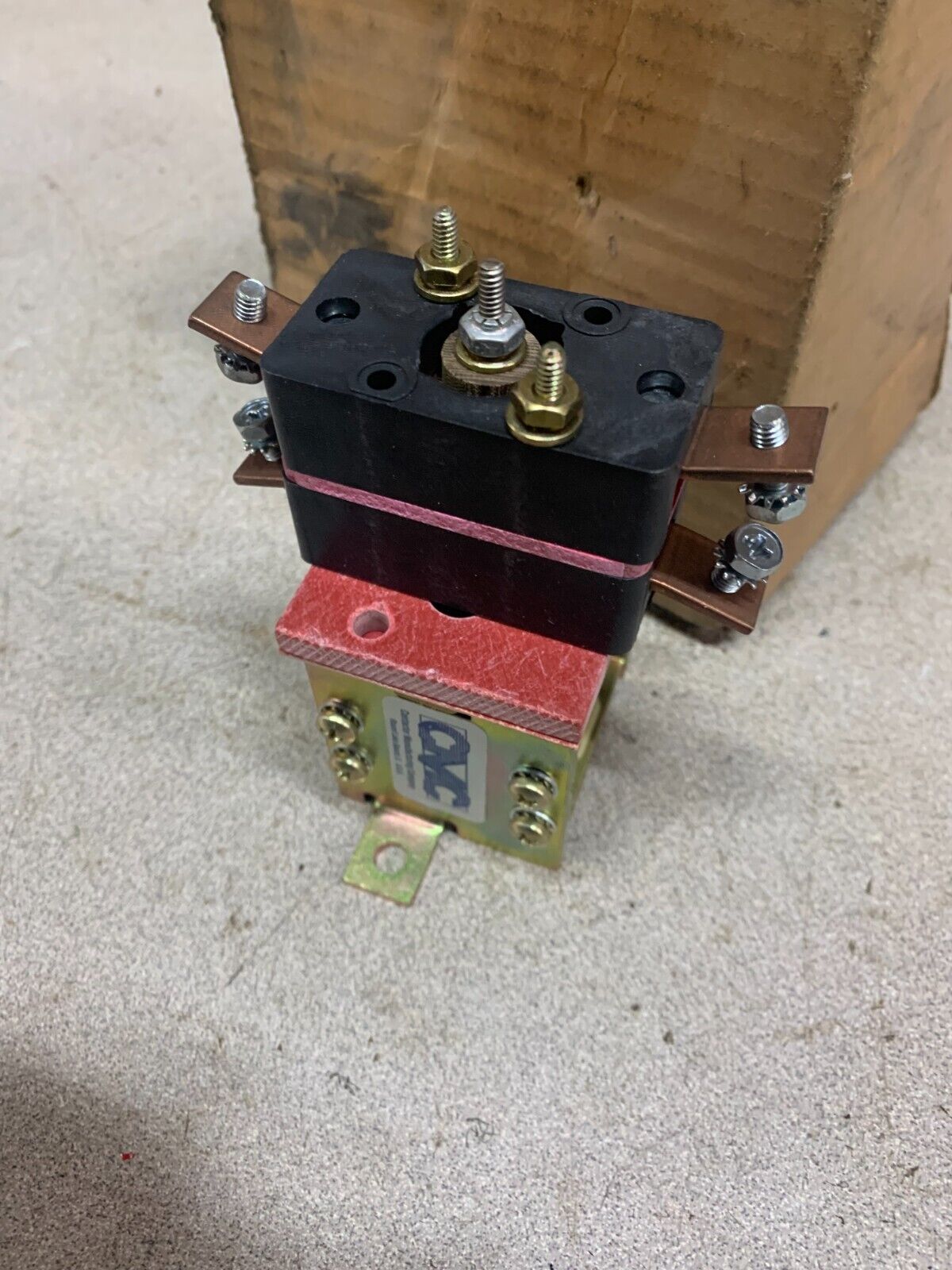 NEW IN BOX TOTAL SOURCE CONTACTOR SY03754