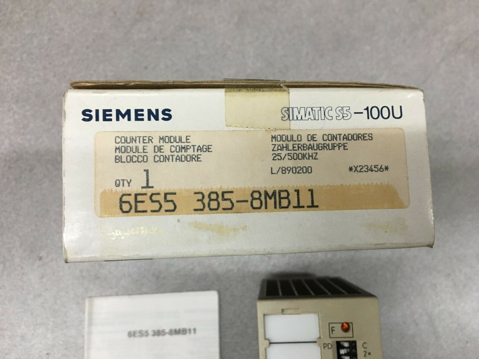 NEW IN BOX SIEMENS SIMATIC S5 COUNTER MODULE 6ES5 385-8MB11