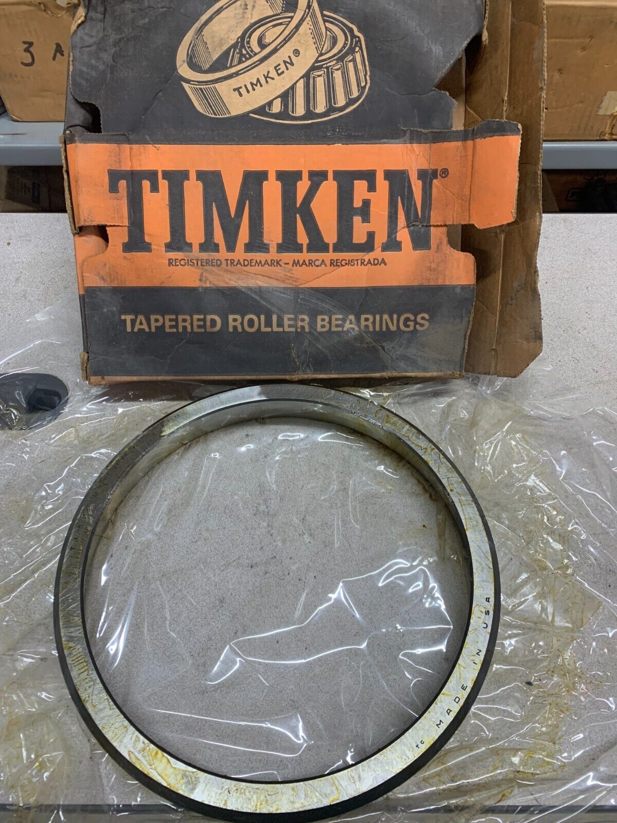 NEW IN BOX TIMKEN BEARING CUP HM743310 RACE