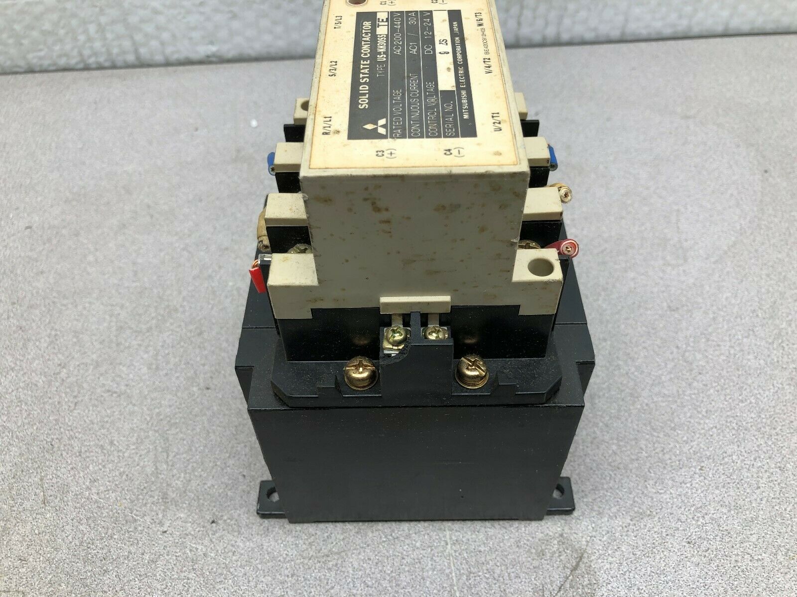 USED MITSUBISHI ELECTRIC 30 AMP 3 PH 200-440 12-24 VDC COIL SOLID STATE CONTACTO