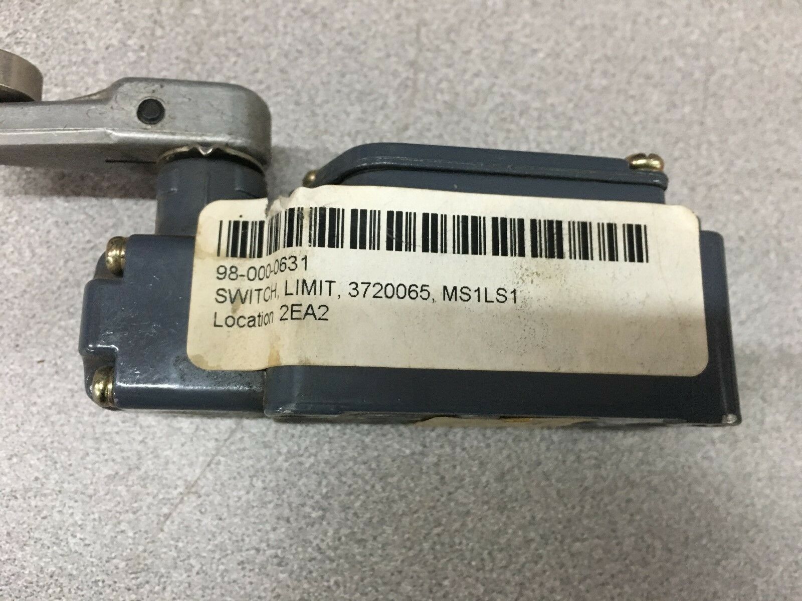 NEW NO BOX LIMIT SWITCH MS1LS1