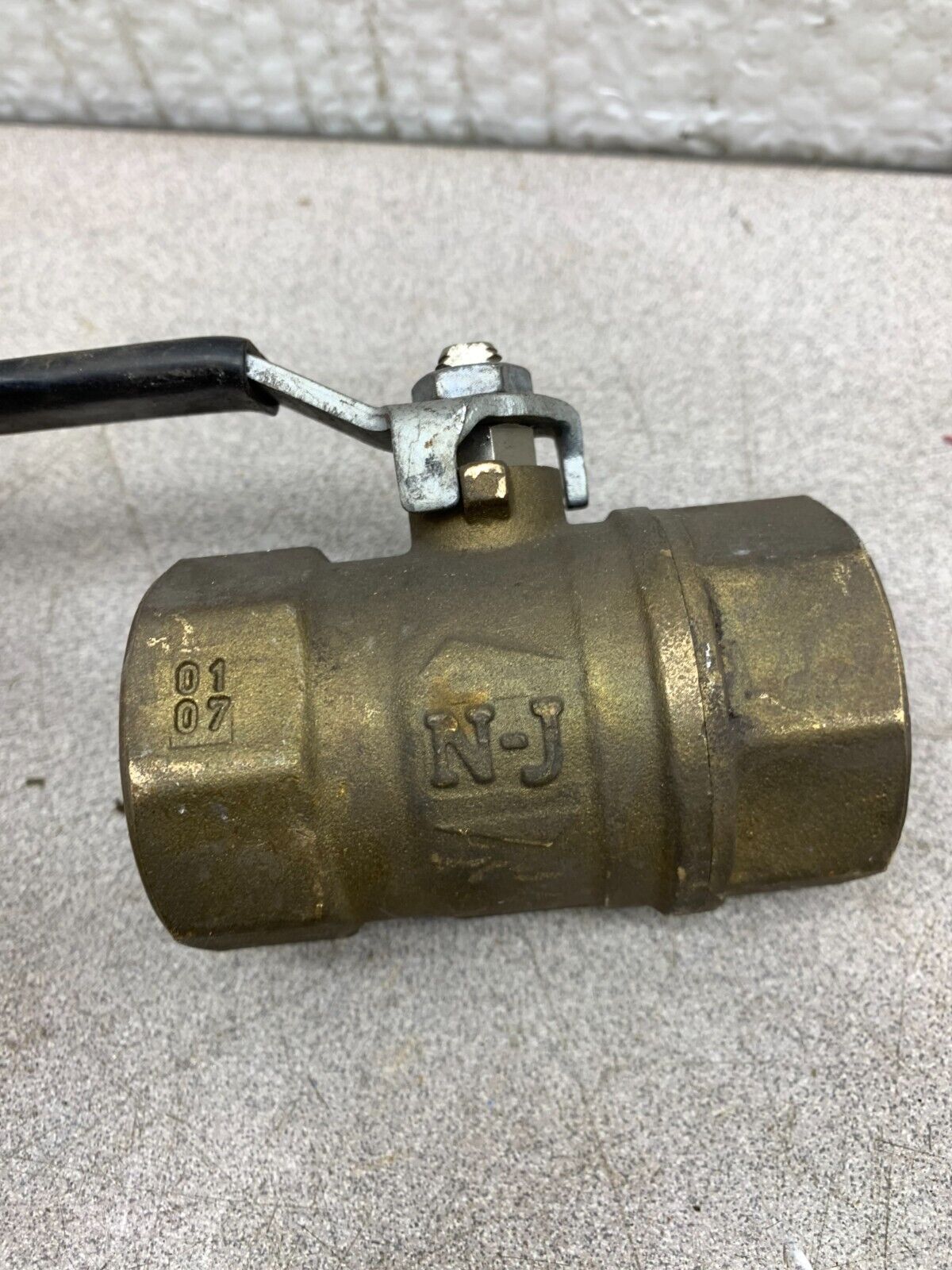 NEW NO BOX RUB 1-1/4" BALL VALVE 600 CWP