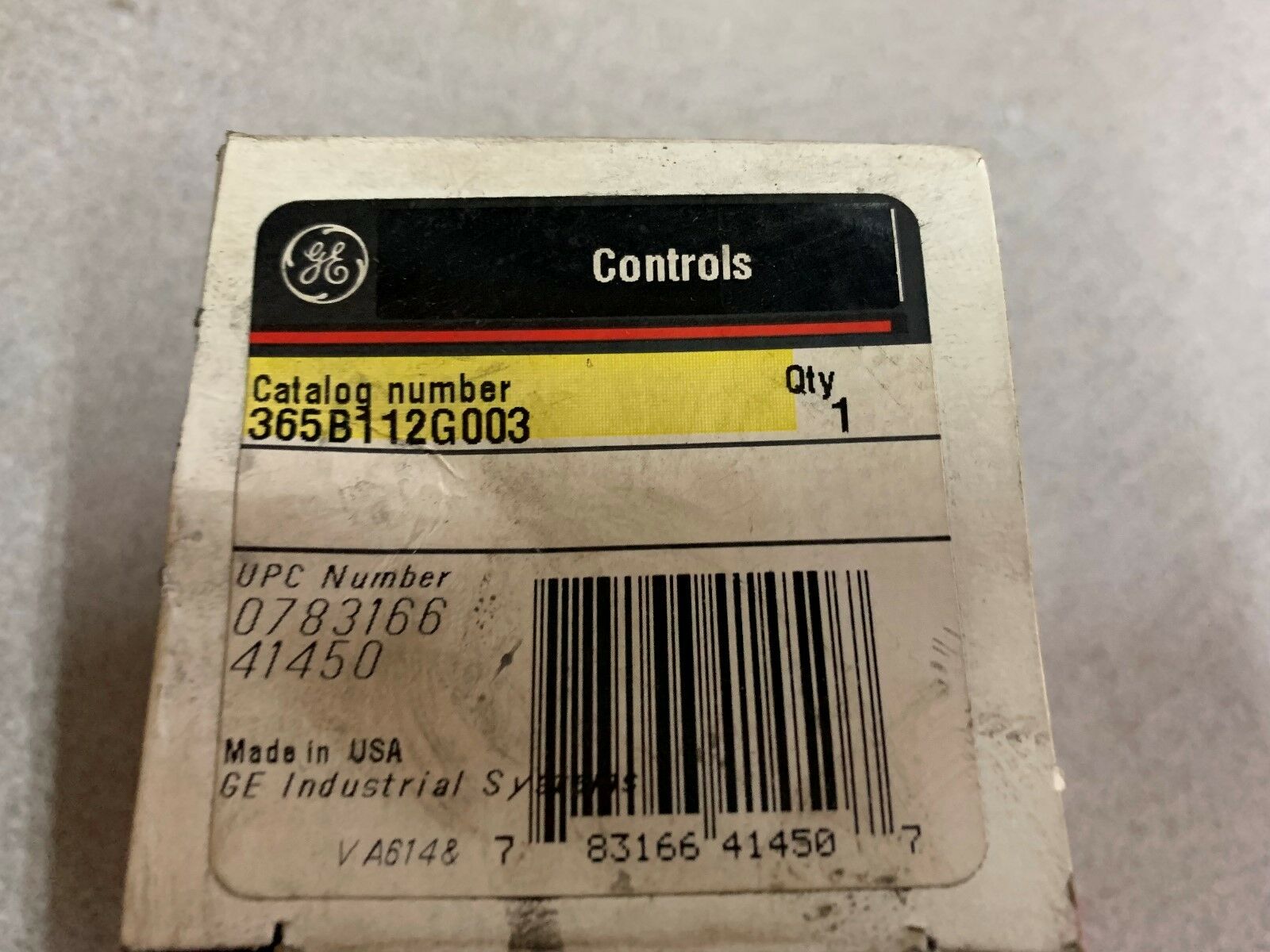 NEW IN BOX GE START/STOP PUSHBUTTON 365B112G003