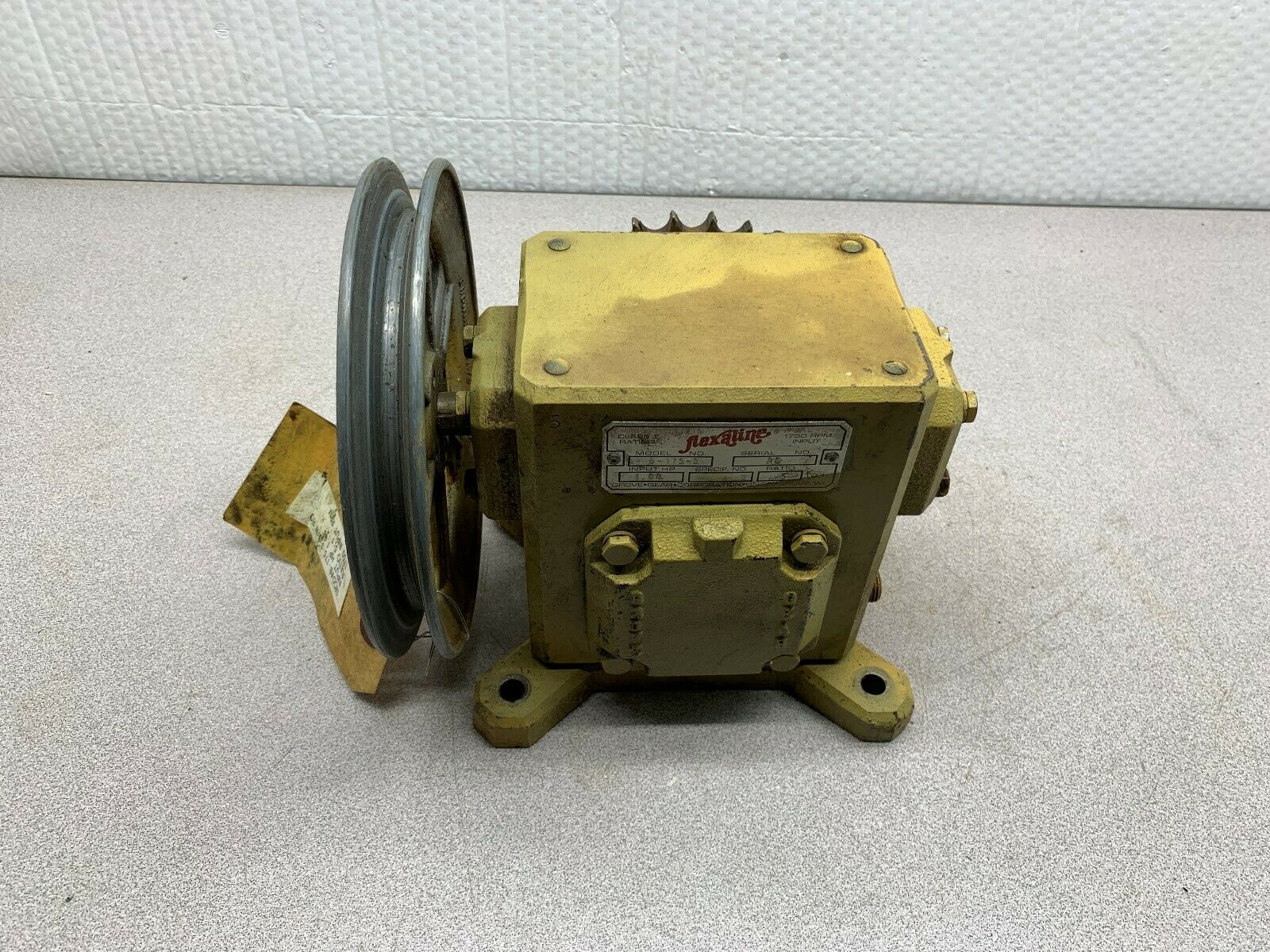 USED GROVEGEAR 1750RPM GEAR SPEED REDUCER 1.88HP FLEXALINE 5:1 RATIO B-175-3