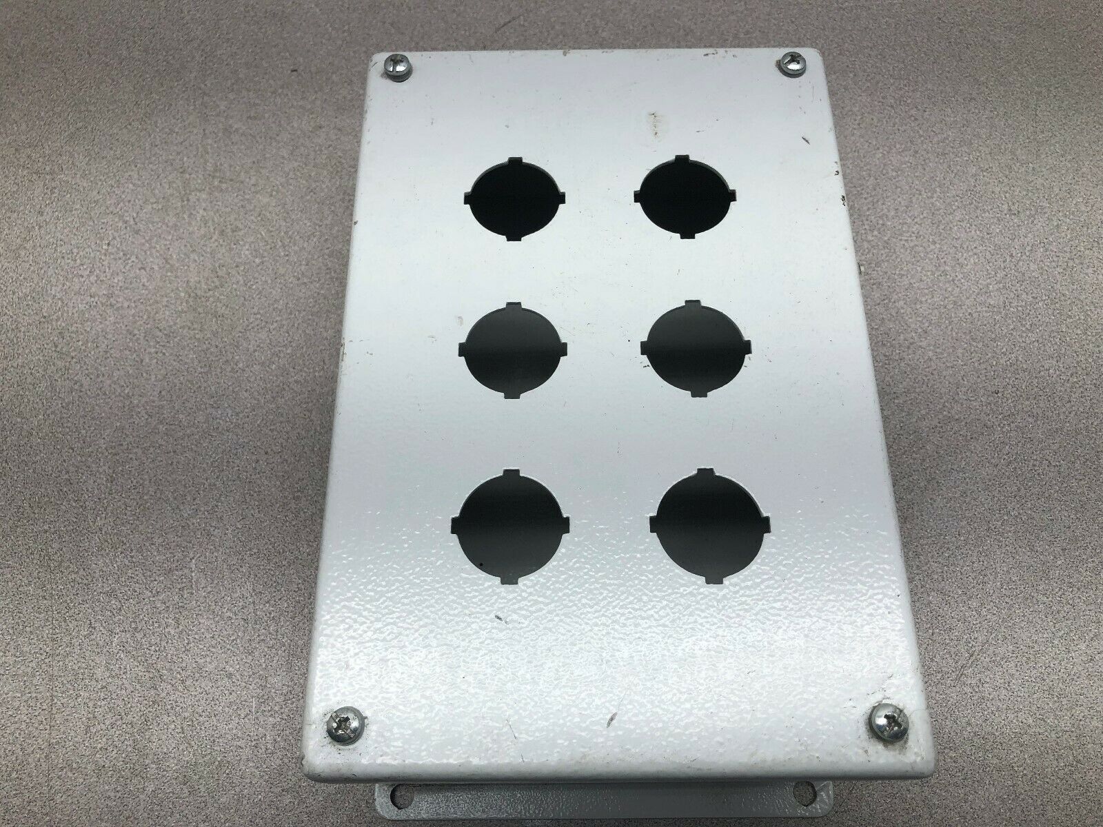 NEW NO BOX RITTAL 6 BUTTON 10"X6"X3" JUNCTION AND PULL BOX 773N / PB06305S2C