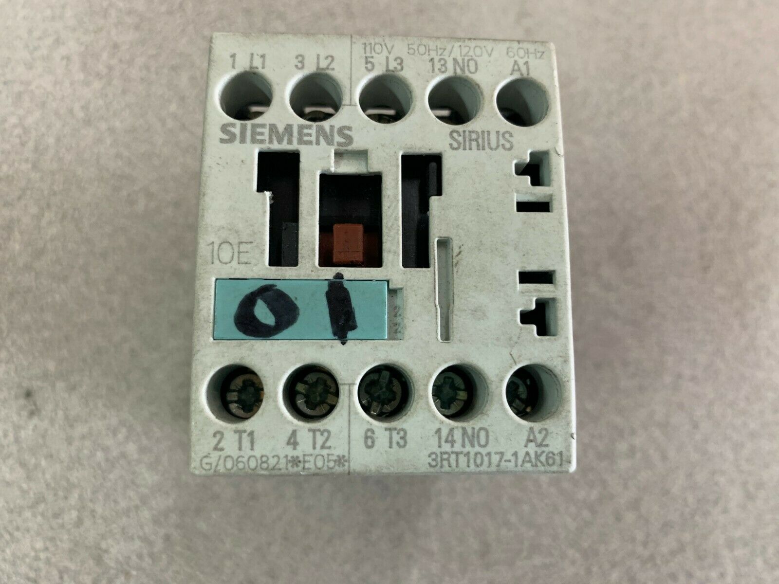 USED SIEMENS CONTACTOR 3RT1017-12AK61