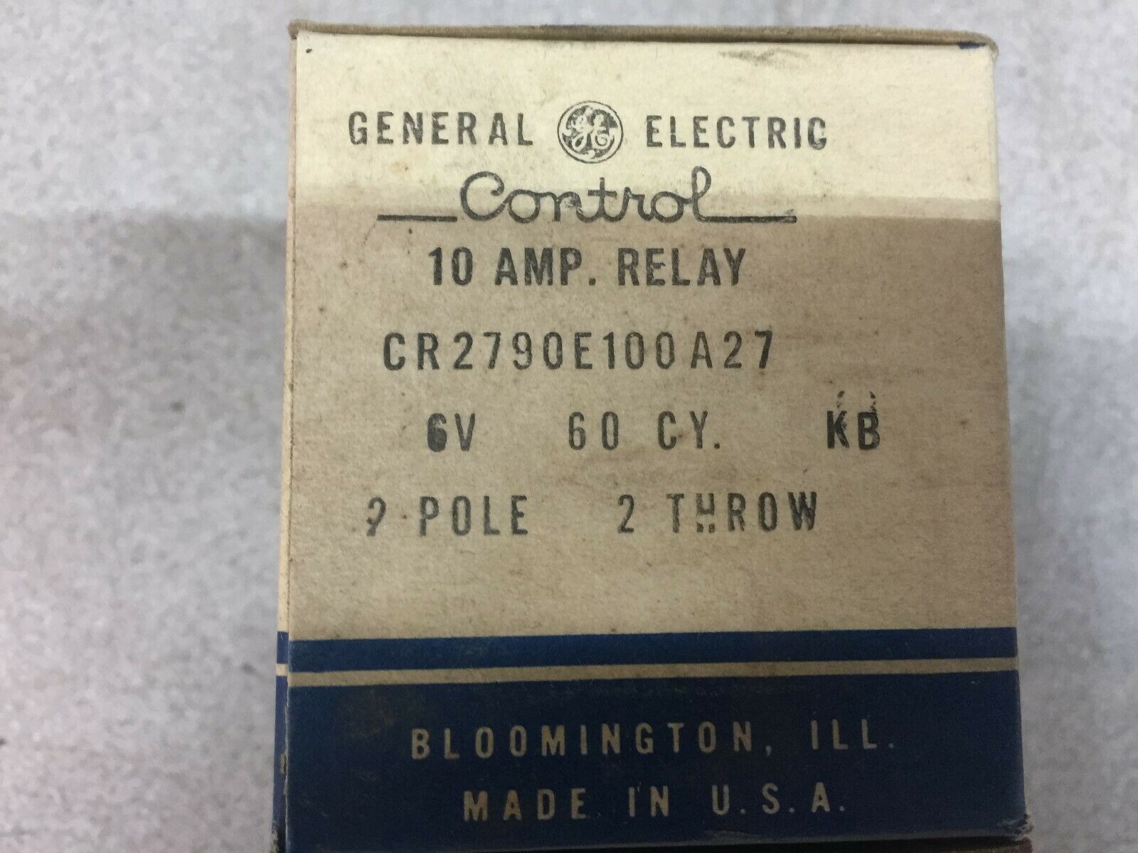 NEW IN BOX GENERAL ELECTRIC 10 AMP 2 POLE 6 VAC COIL RELAY CR2790E100A27