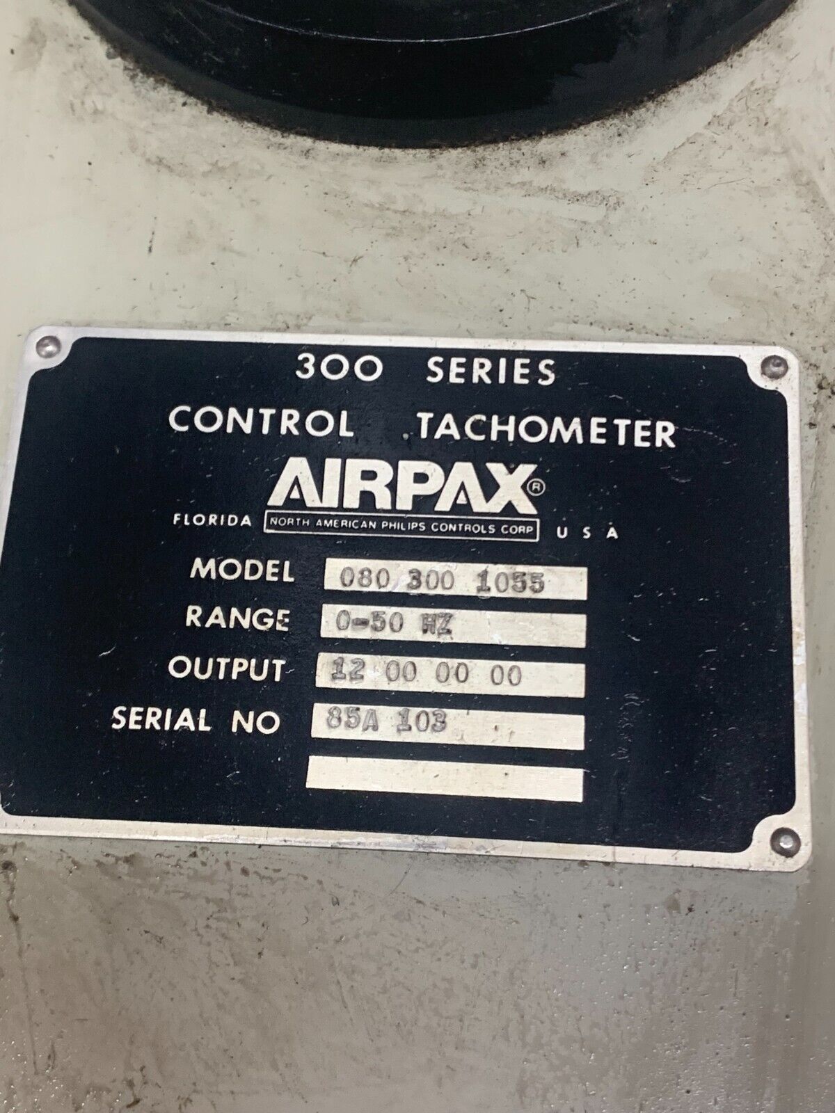 USED AIRPAX PRECISION CONTROL TACHOMETER 080-300-1055 IN ENCLOSURE WITH GAUGE