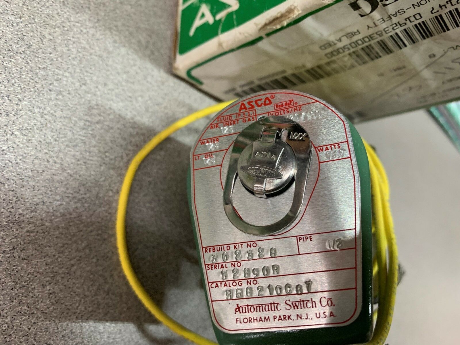 NEW IN BOX ASCO VALVE HB 8210 C87