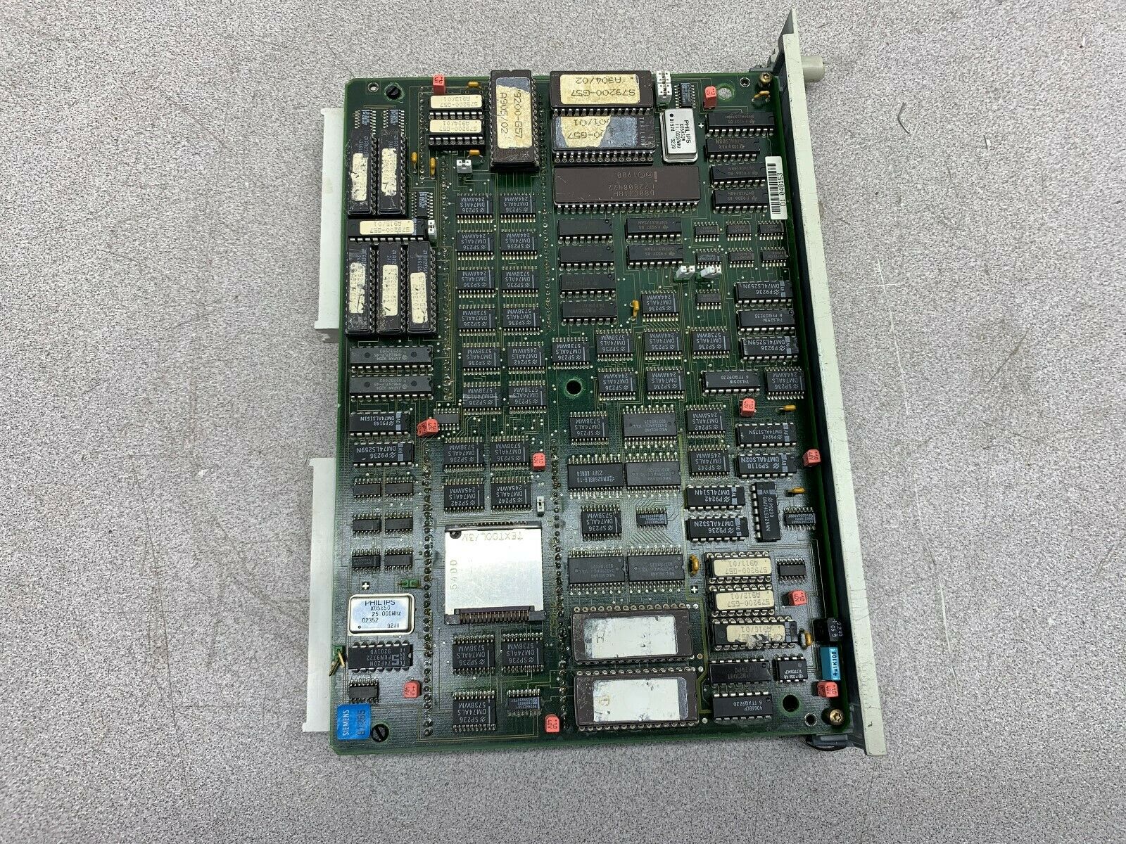 USED SIEMENS CIRCUIT BOARD 6ES5-928-3UA12