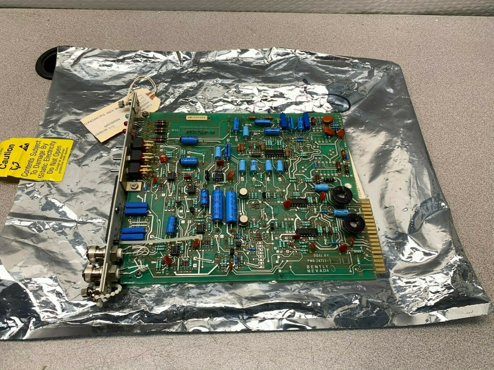 NEW NO BOX BENTLY NEVADA DUAL VIBRATION MONITOR PWA 24713-01Z