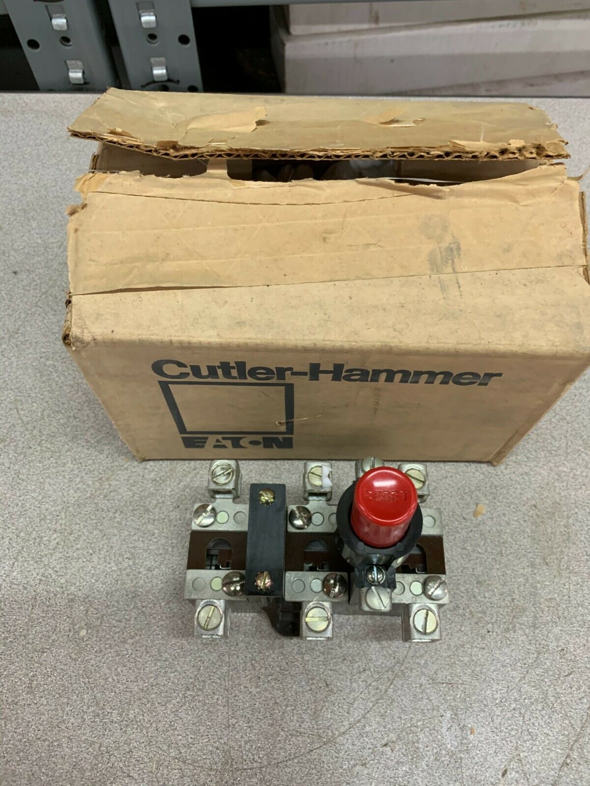 NEW IN BOX CUTLER HAMMER OVERLOAD RELAY 67404187