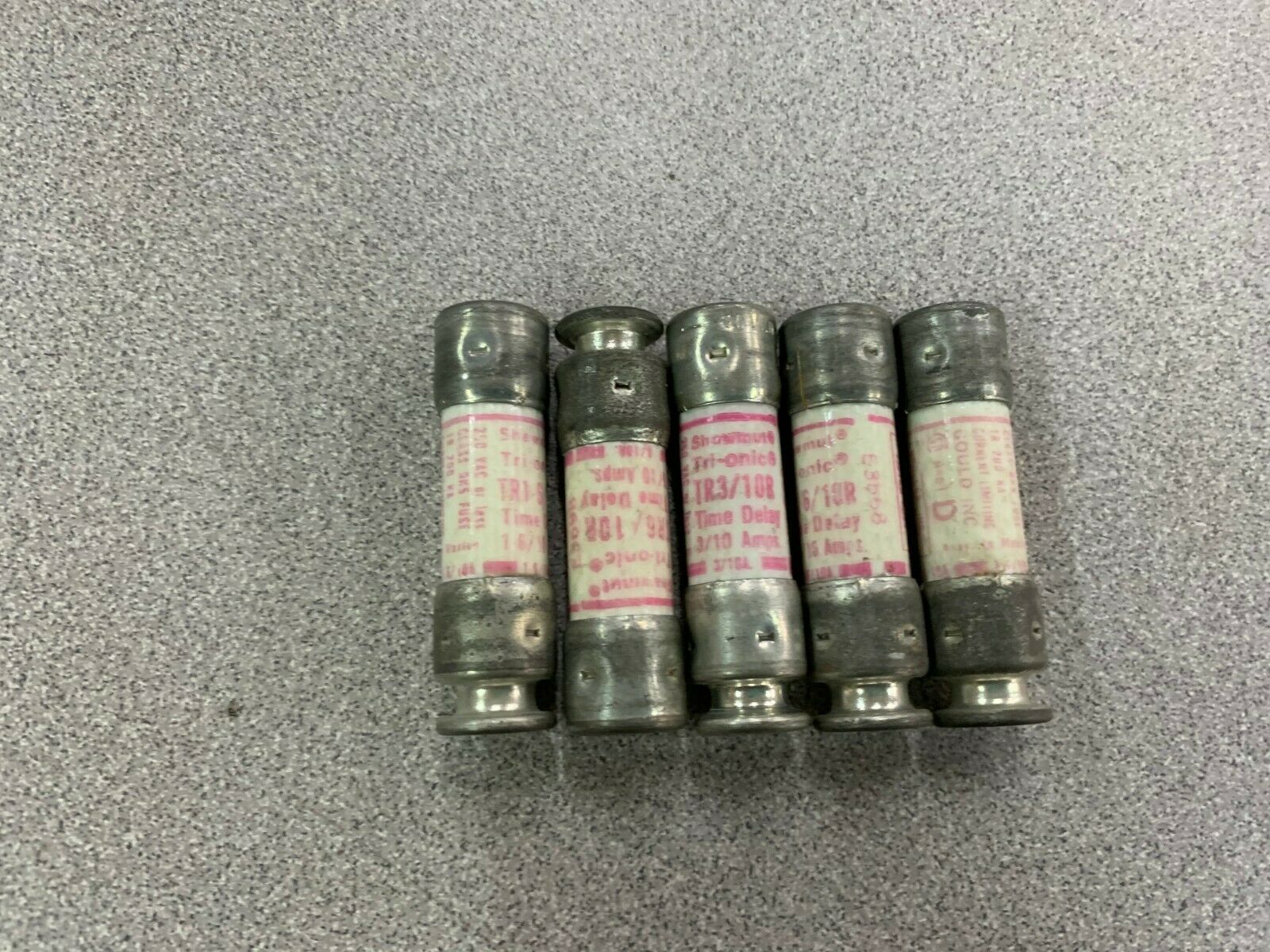 LOT OF 5 NEW NO BOX SHAWMUT FUSE TR3/10R