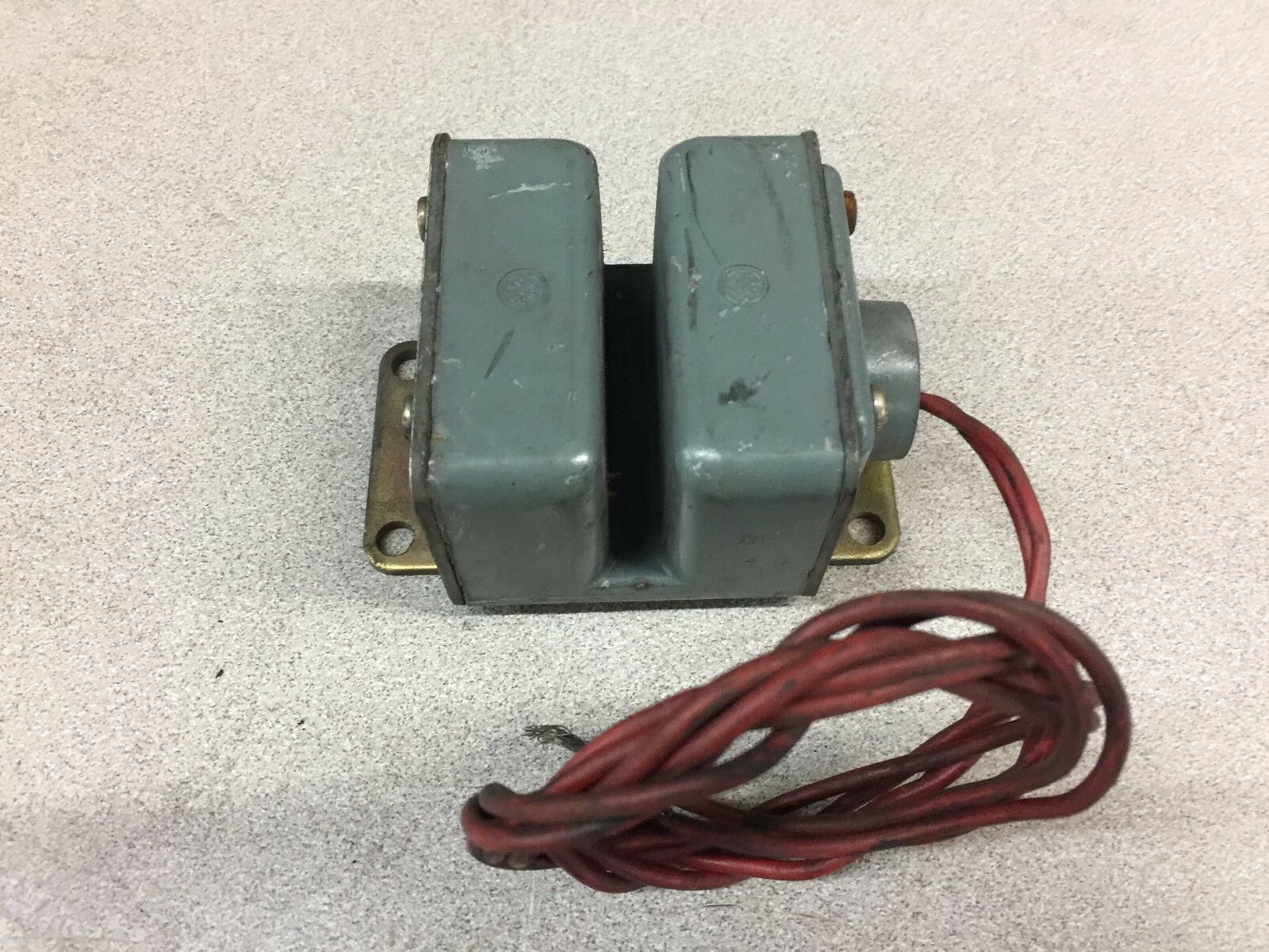 USED GE VANE OPERATED LIMIT SWITCH CR115A12